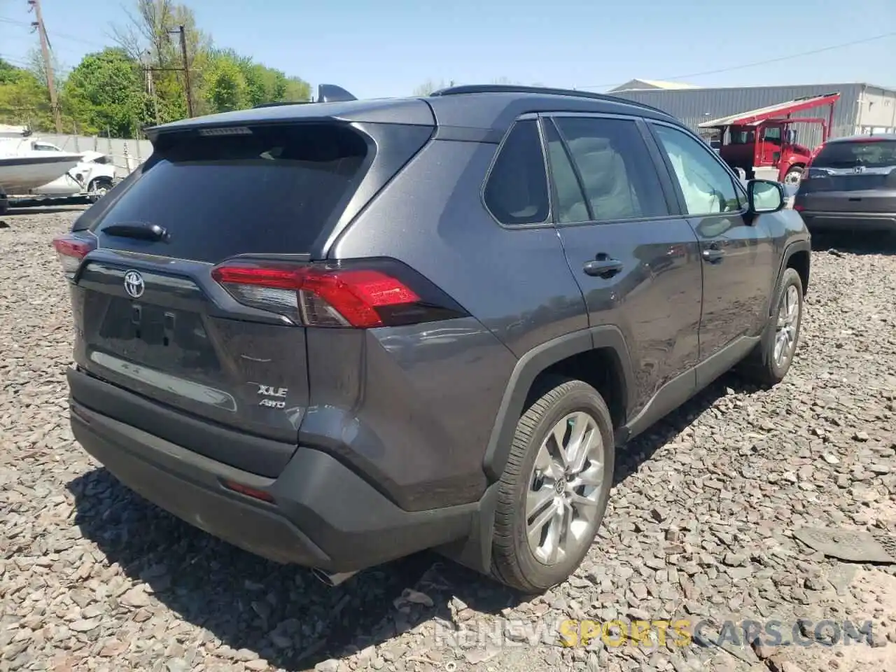 4 Photograph of a damaged car 2T3A1RFV9MC213993 TOYOTA RAV4 2021