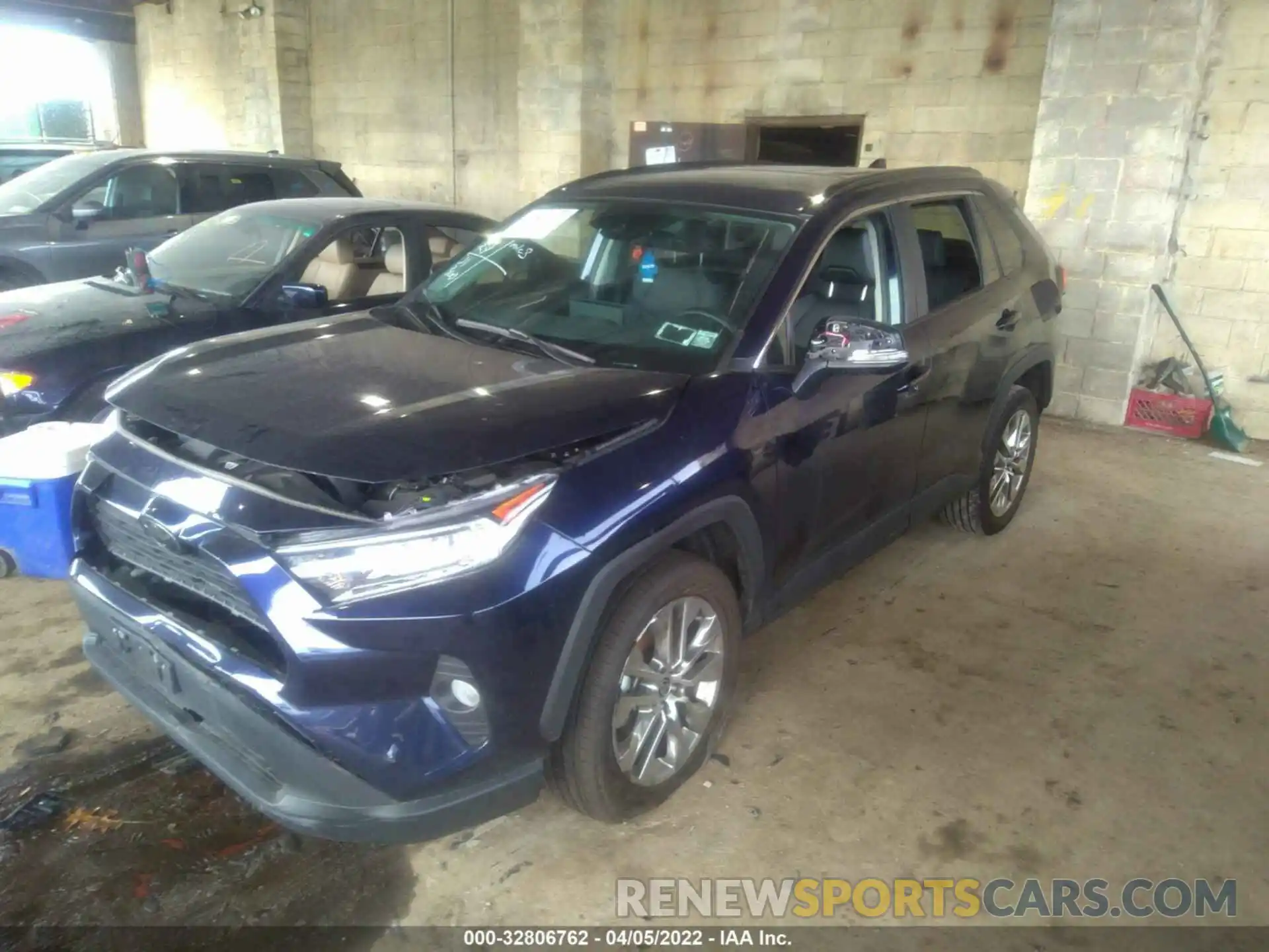 2 Photograph of a damaged car 2T3A1RFV9MW196112 TOYOTA RAV4 2021