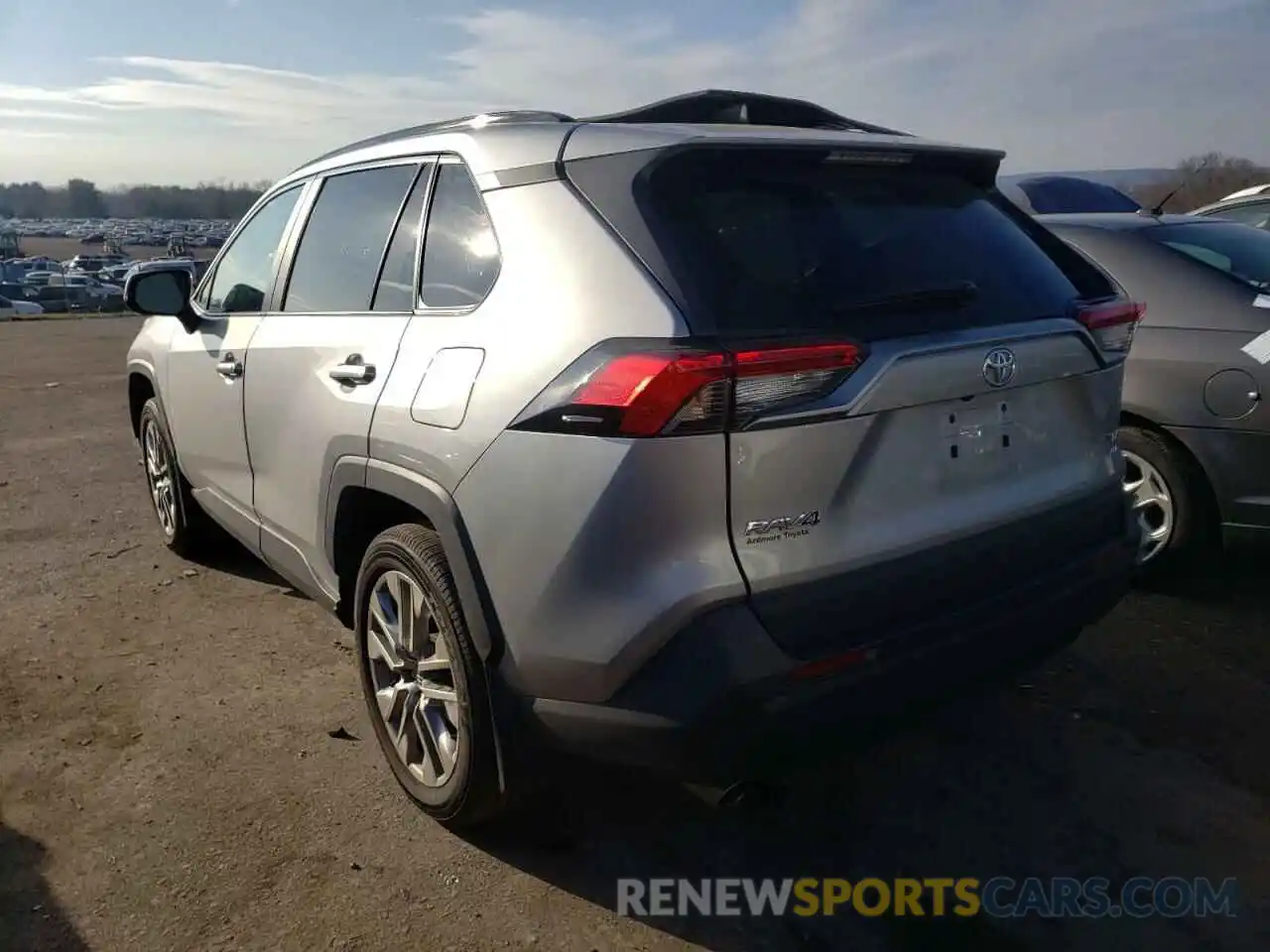 3 Photograph of a damaged car 2T3A1RFVXMC141444 TOYOTA RAV4 2021