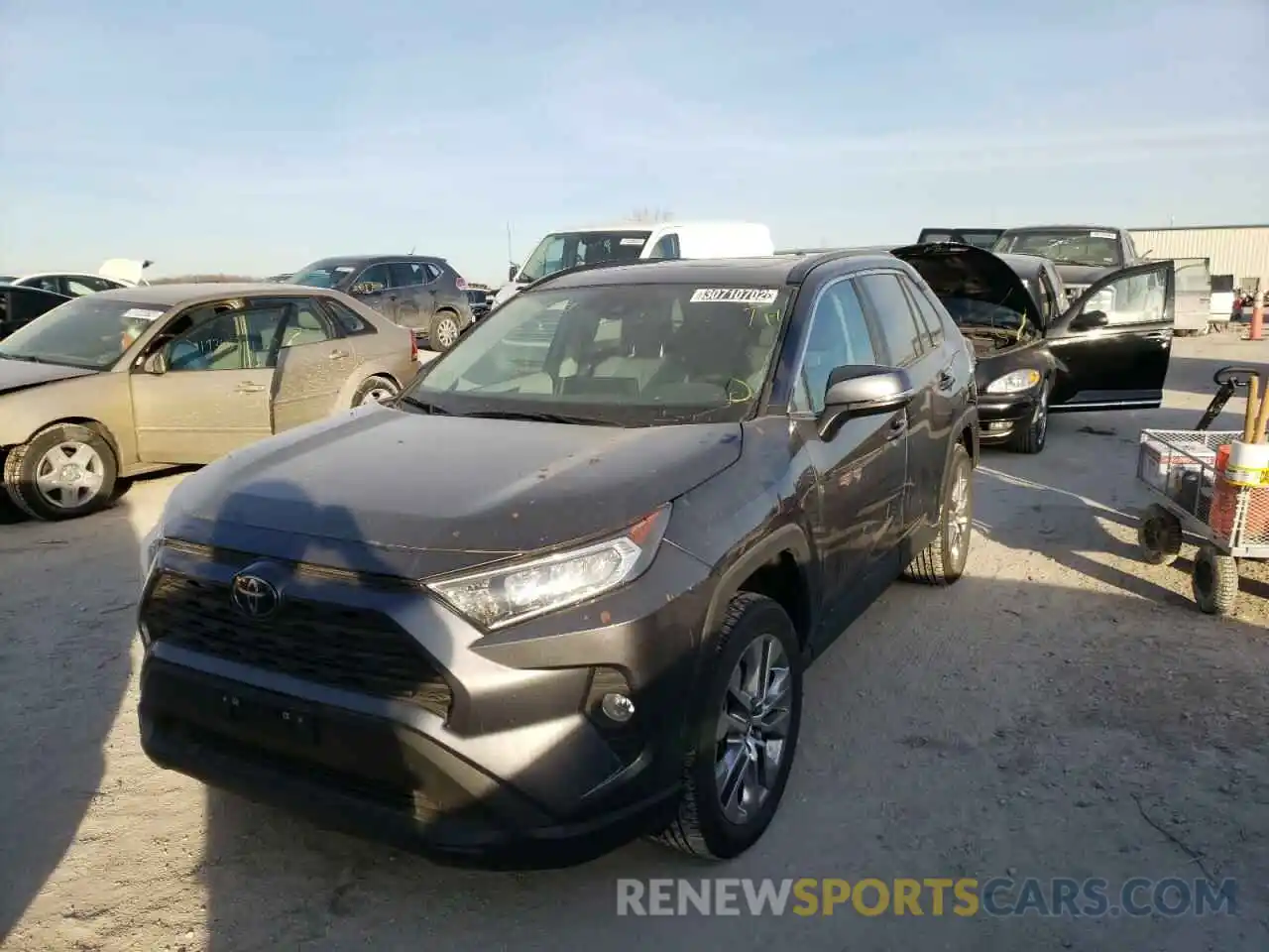 2 Photograph of a damaged car 2T3A1RFVXMC185704 TOYOTA RAV4 2021