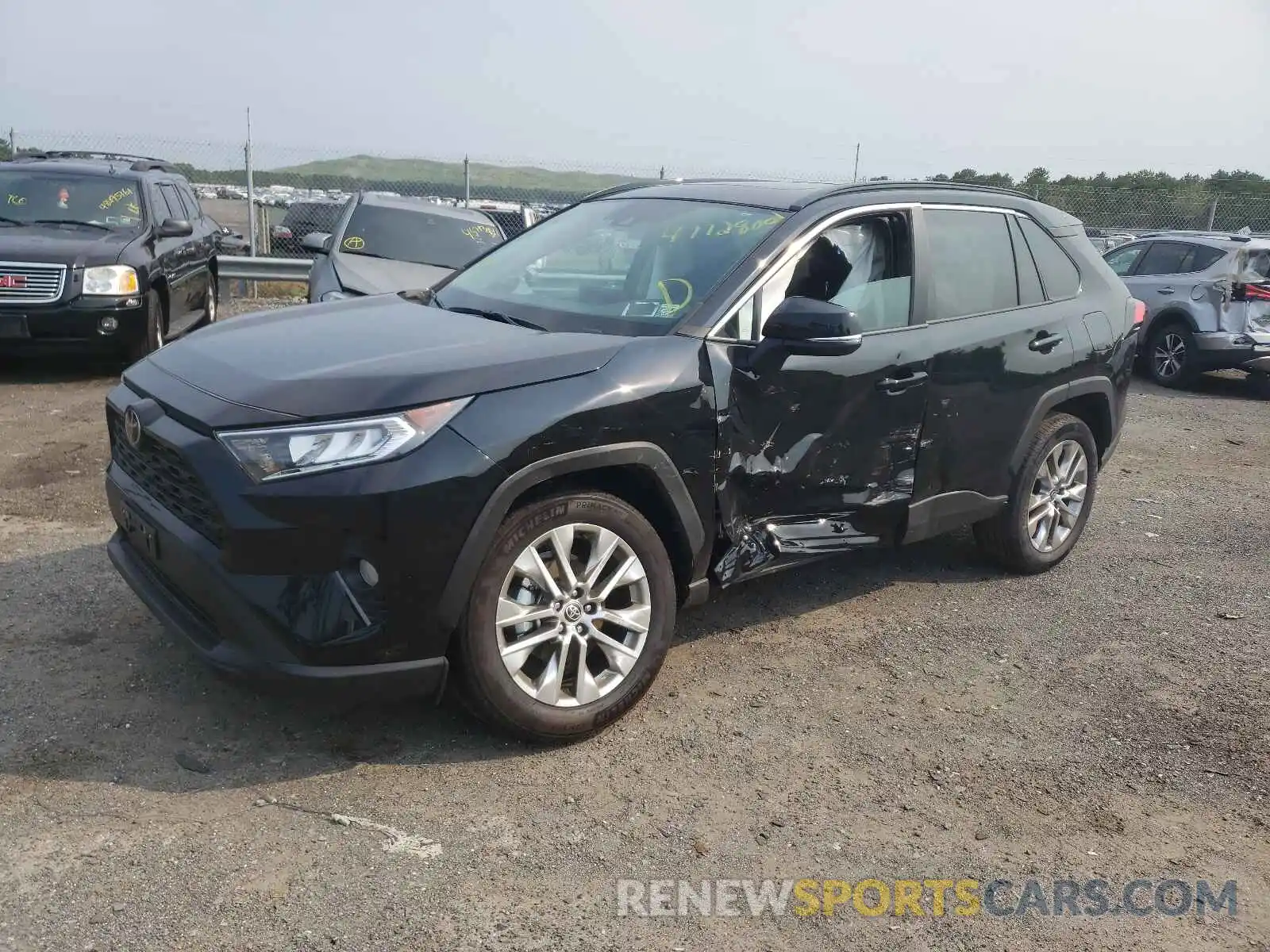 2 Photograph of a damaged car 2T3A1RFVXMC194144 TOYOTA RAV4 2021