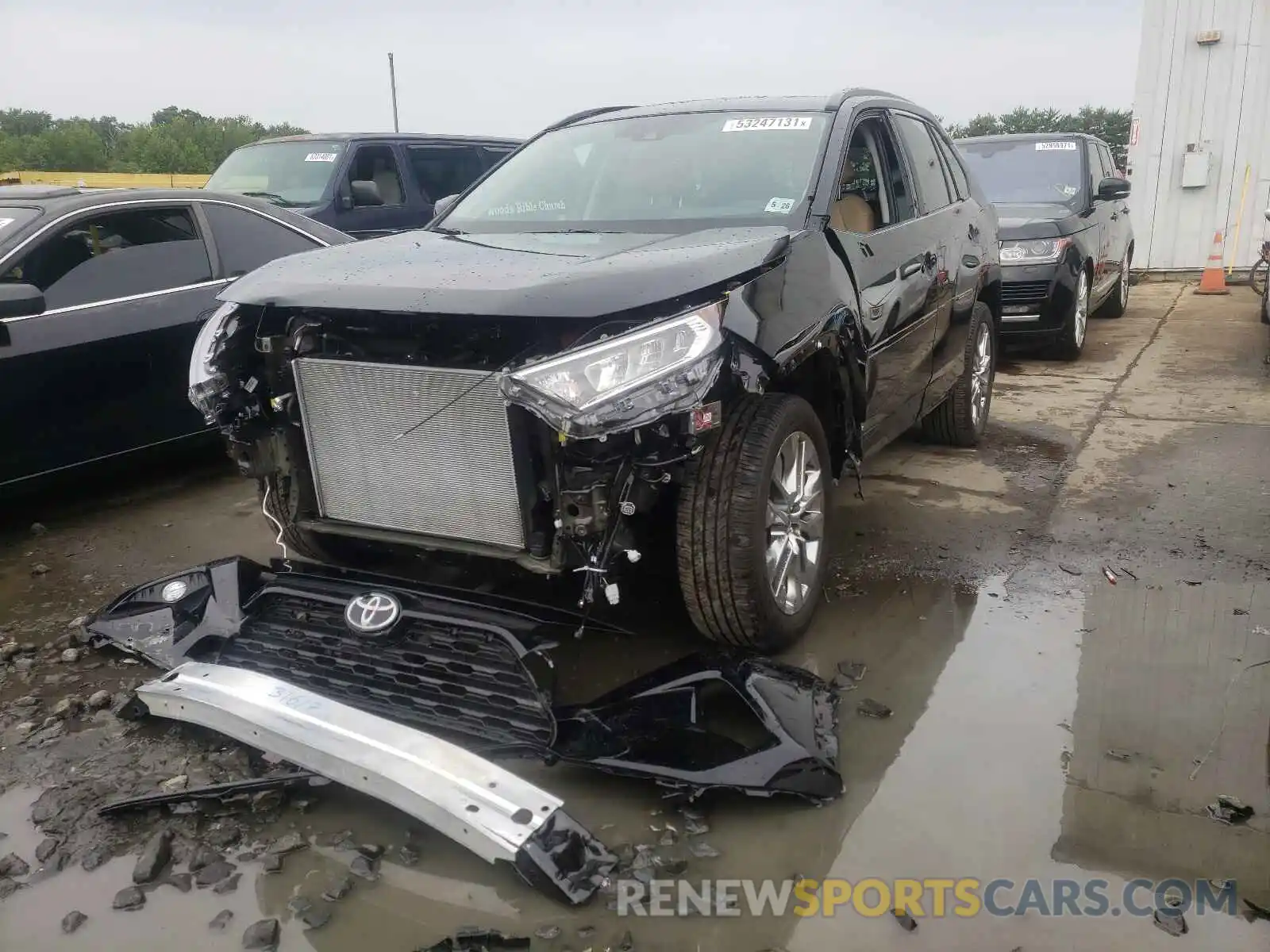 2 Photograph of a damaged car 2T3A1RFVXMC202727 TOYOTA RAV4 2021