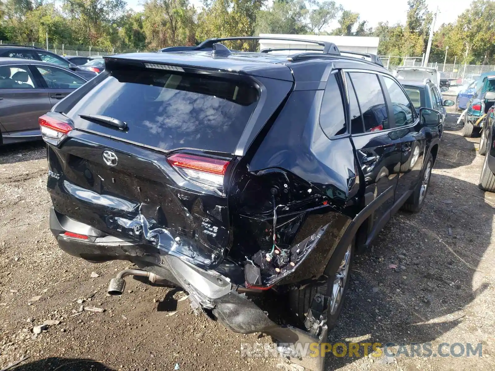 4 Фотография поврежденного автомобиля 2T3A1RFVXMC235808 TOYOTA RAV4 2021