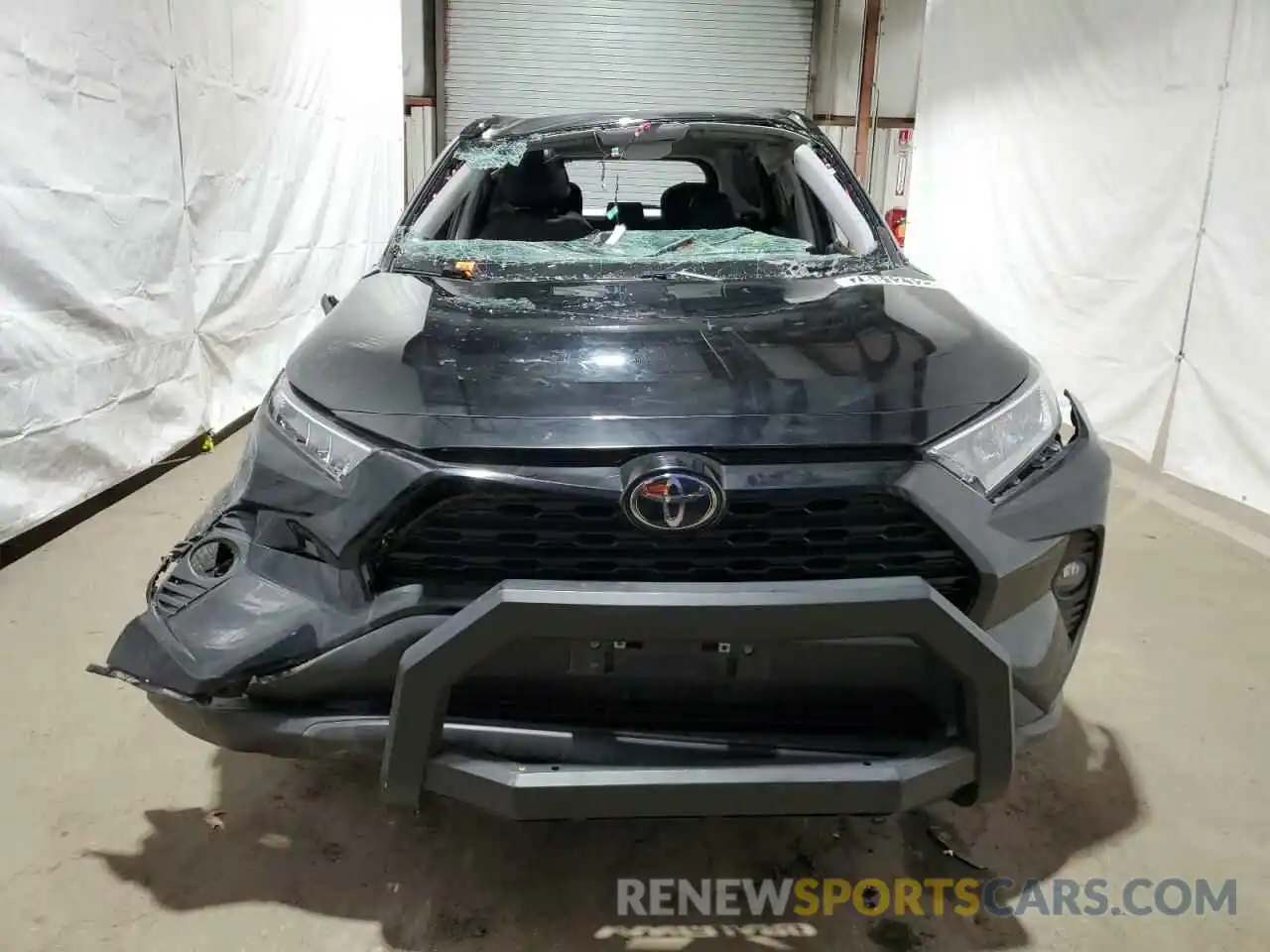 5 Photograph of a damaged car 2T3A1RFVXMC252060 TOYOTA RAV4 2021