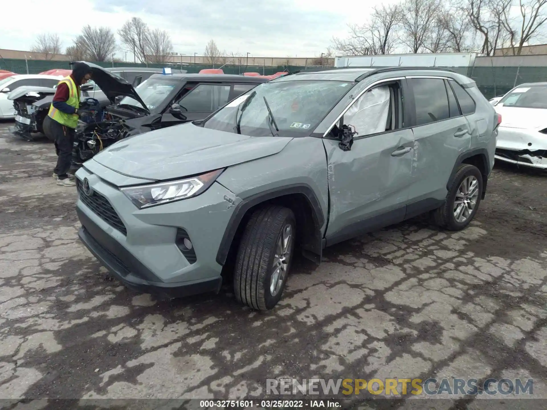 2 Фотография поврежденного автомобиля 2T3A1RFVXMW177911 TOYOTA RAV4 2021