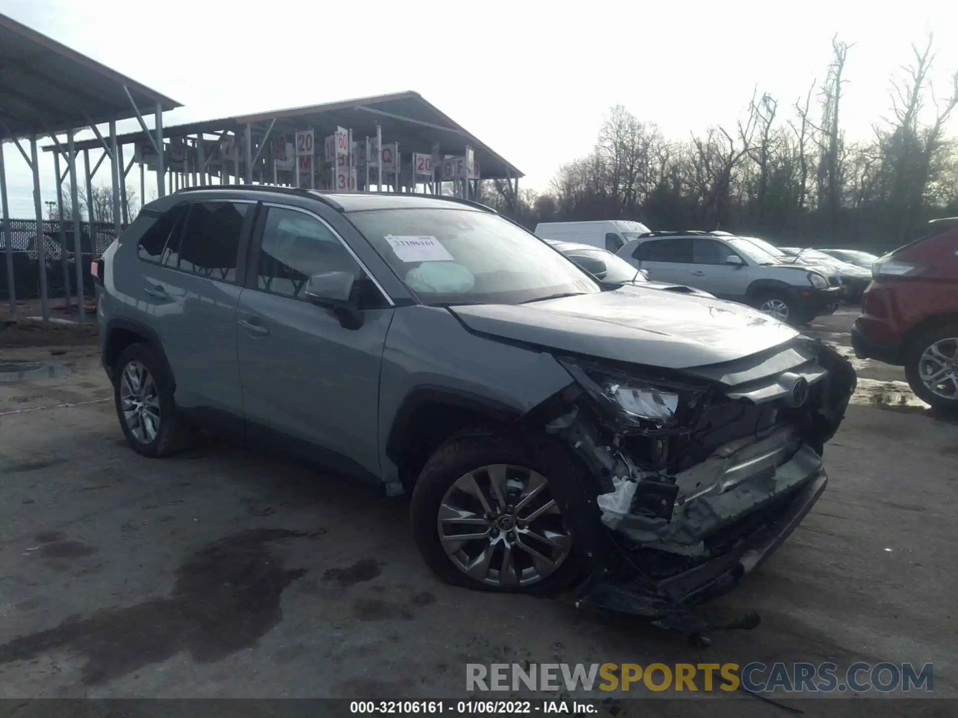 1 Photograph of a damaged car 2T3A1RFVXMW188083 TOYOTA RAV4 2021