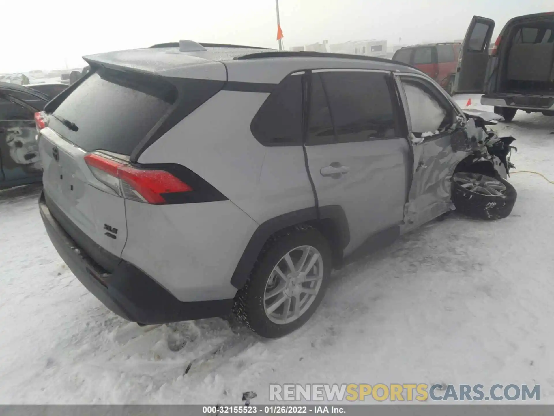 4 Photograph of a damaged car 2T3A1RFVXMW240389 TOYOTA RAV4 2021