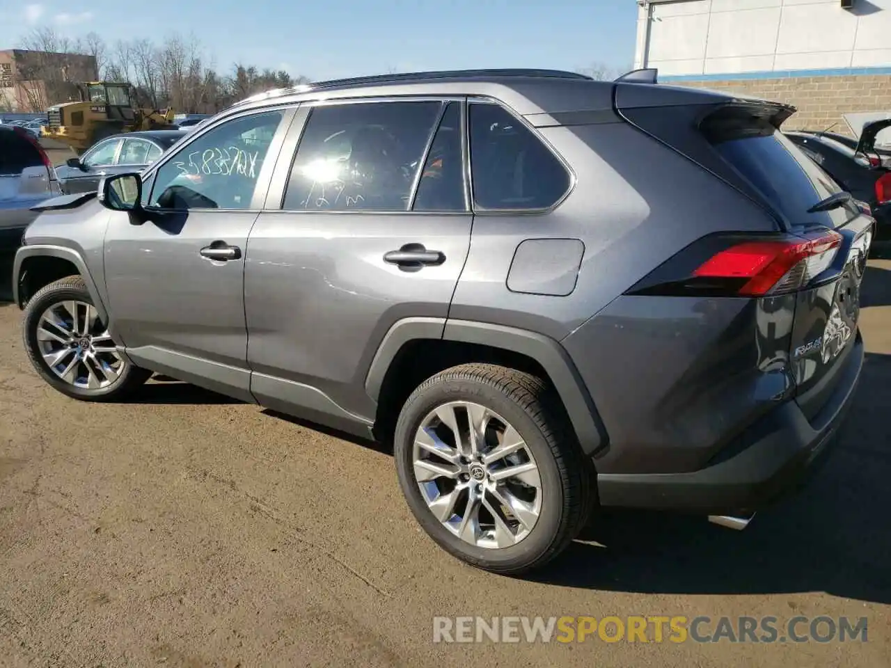 3 Photograph of a damaged car 2T3A1RFVXMW246080 TOYOTA RAV4 2021