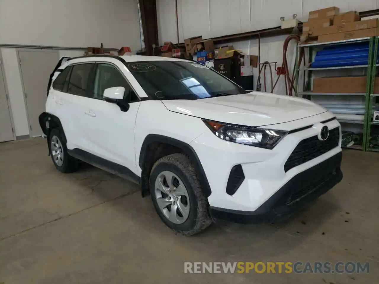 1 Photograph of a damaged car 2T3B1RFV3MC222693 TOYOTA RAV4 2021