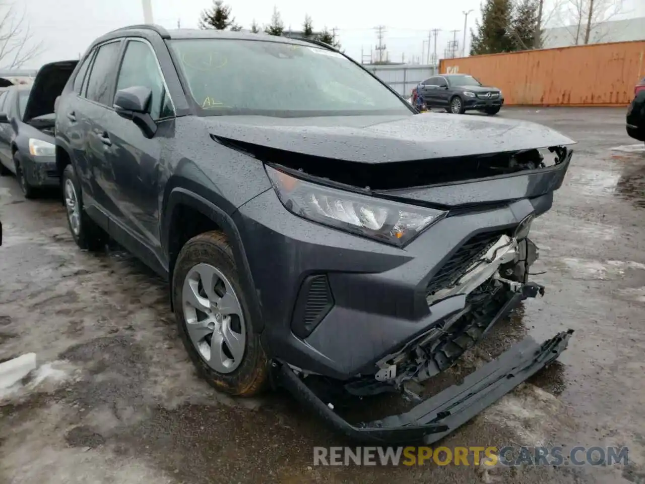 1 Photograph of a damaged car 2T3B1RFV3MW169640 TOYOTA RAV4 2021