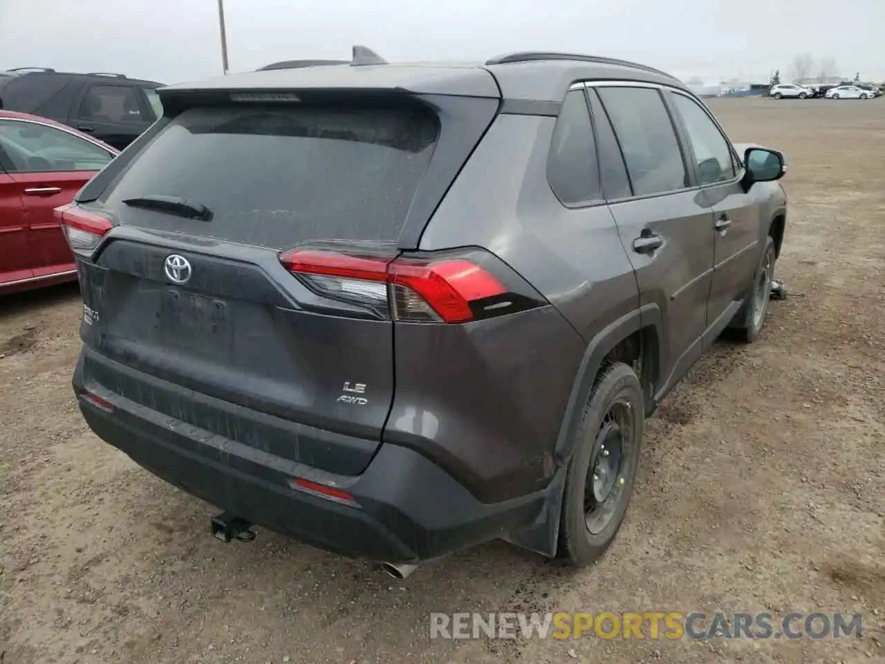 4 Photograph of a damaged car 2T3B1RFV6MC202809 TOYOTA RAV4 2021