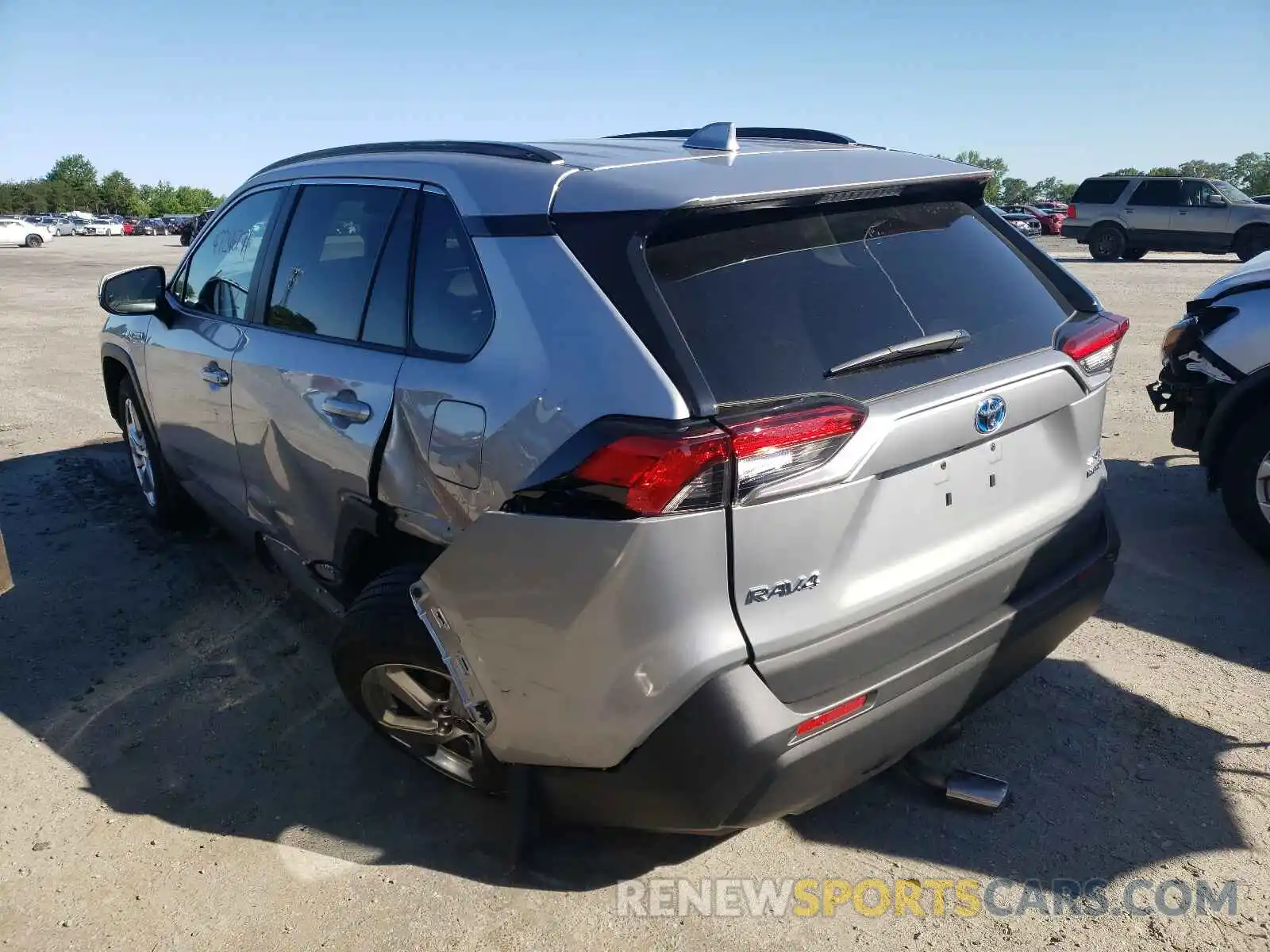 3 Photograph of a damaged car 2T3B6RFV0MW010902 TOYOTA RAV4 2021