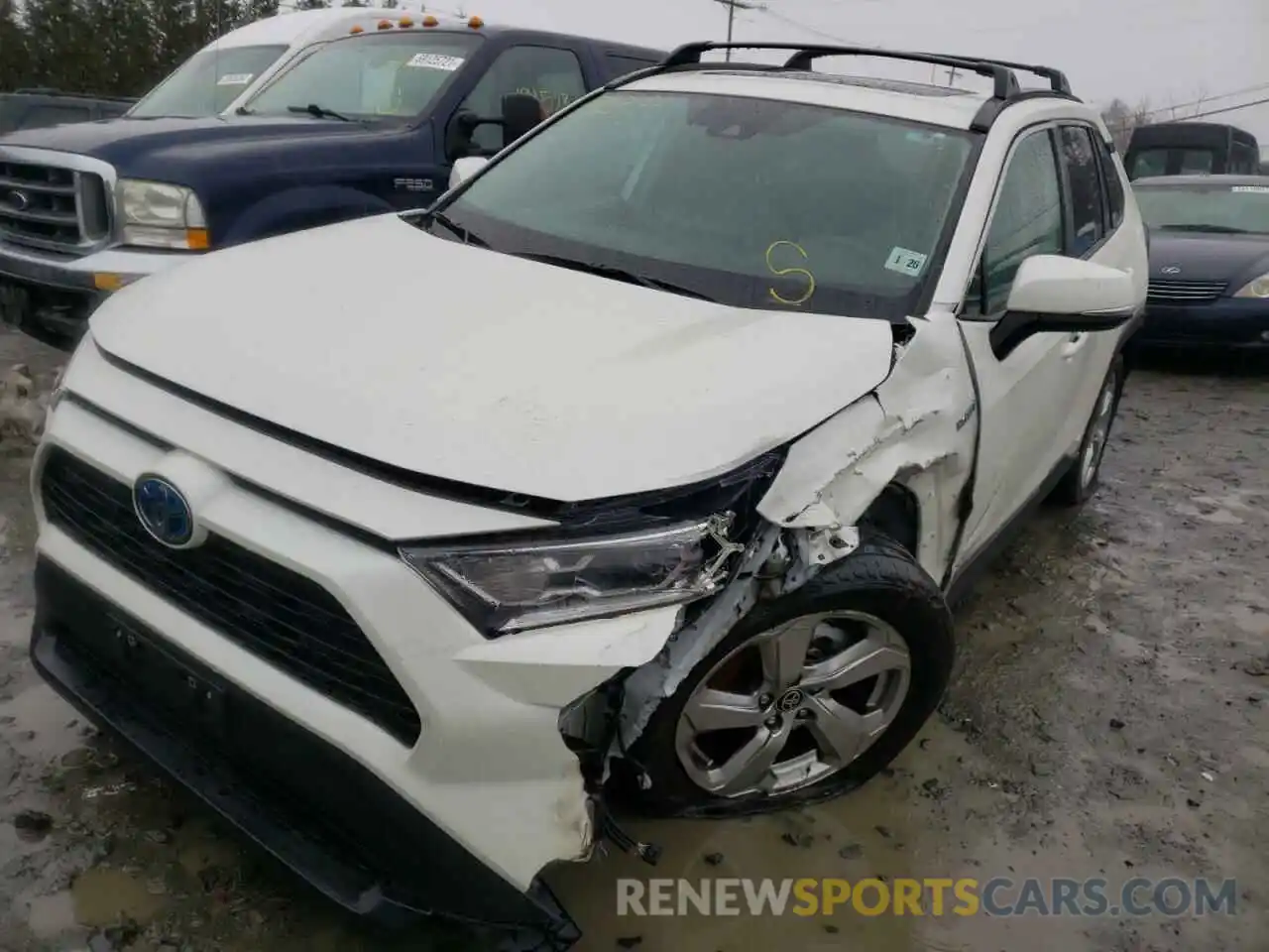 2 Photograph of a damaged car 2T3B6RFV0MW013539 TOYOTA RAV4 2021