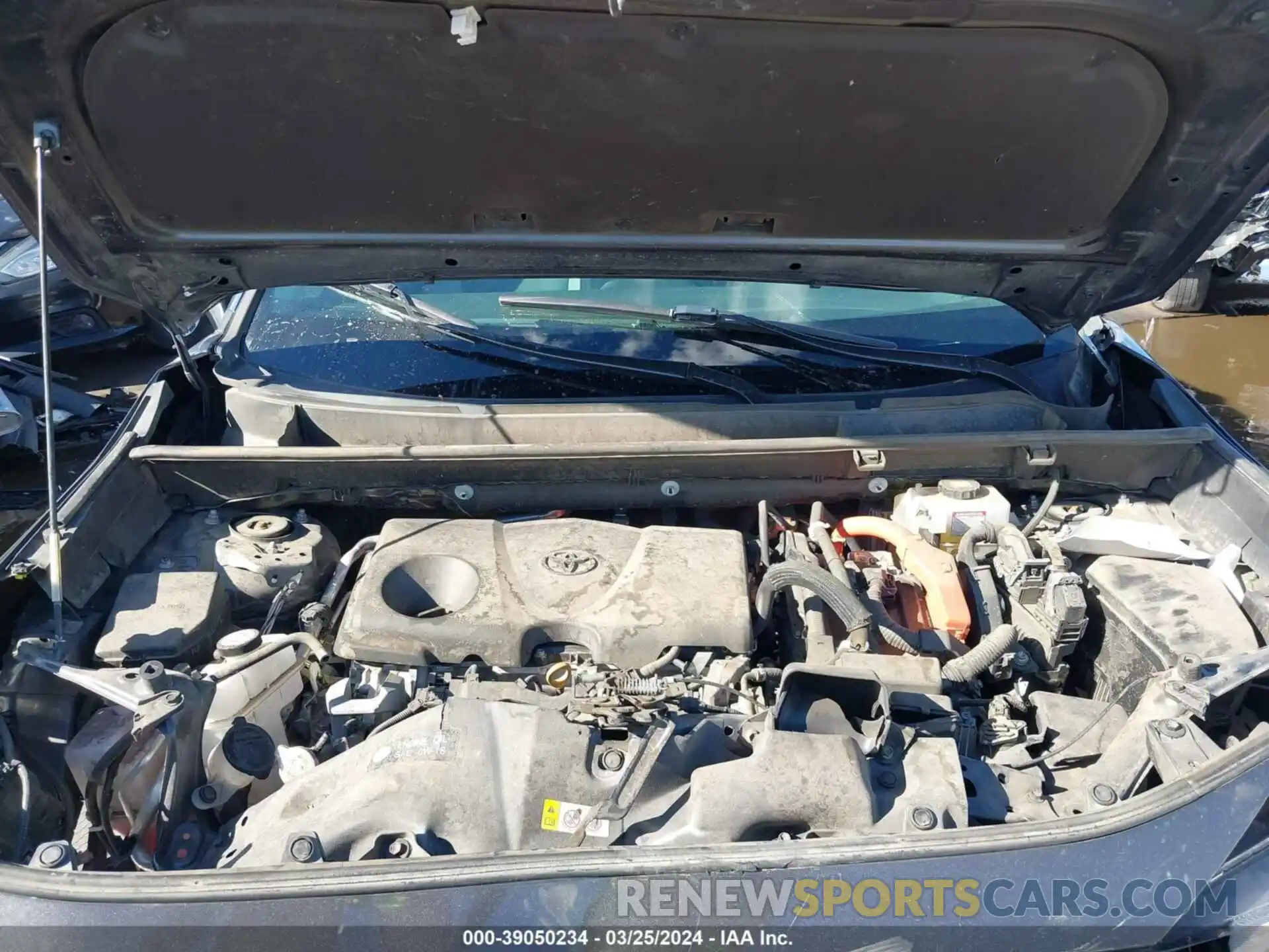 10 Photograph of a damaged car 2T3B6RFV0MW018269 TOYOTA RAV4 2021