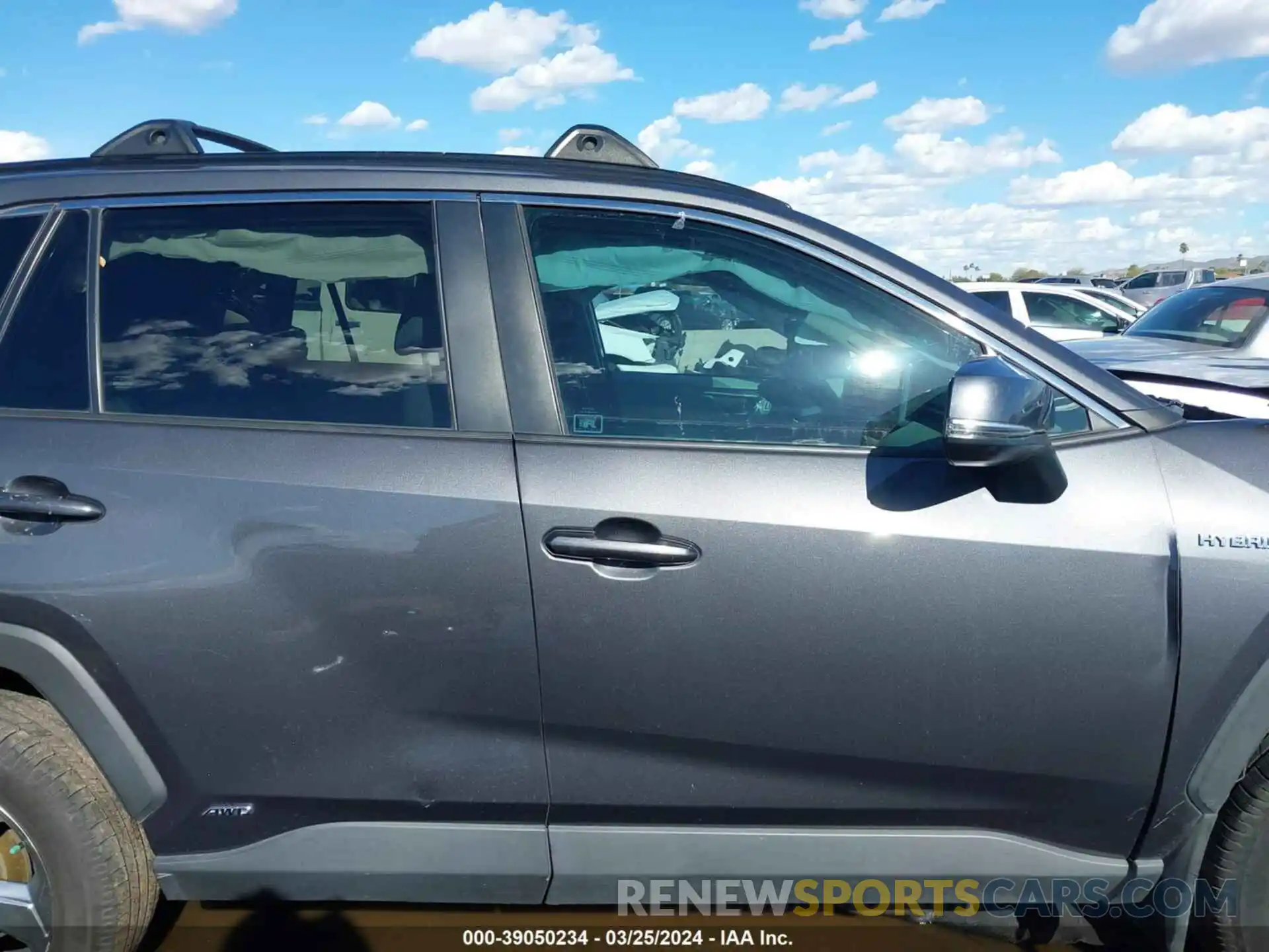 13 Photograph of a damaged car 2T3B6RFV0MW018269 TOYOTA RAV4 2021