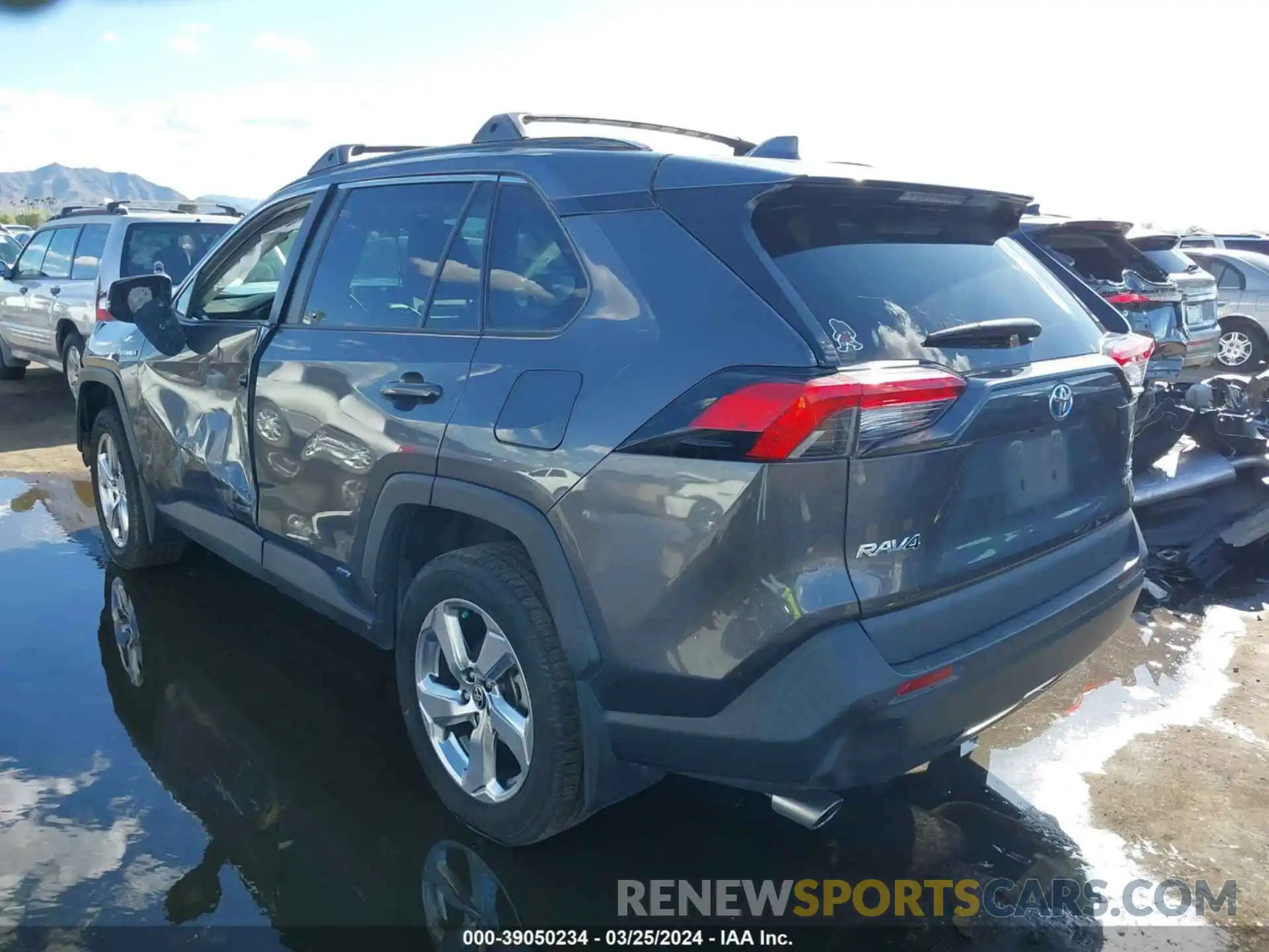 3 Photograph of a damaged car 2T3B6RFV0MW018269 TOYOTA RAV4 2021