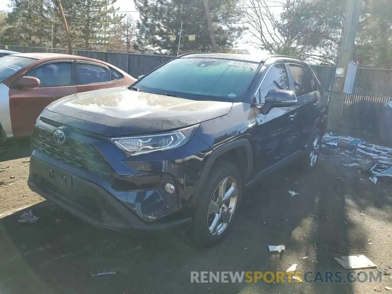 1 Photograph of a damaged car 2T3B6RFV0MW028090 TOYOTA RAV4 2021