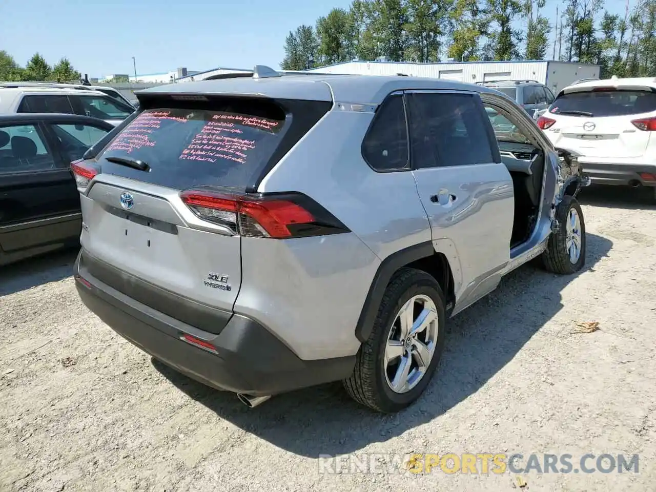 4 Photograph of a damaged car 2T3B6RFV1MW002324 TOYOTA RAV4 2021