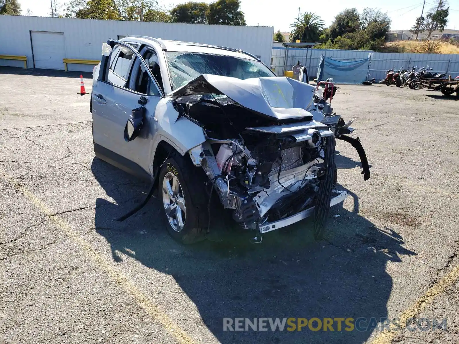 9 Photograph of a damaged car 2T3B6RFV1MW022394 TOYOTA RAV4 2021