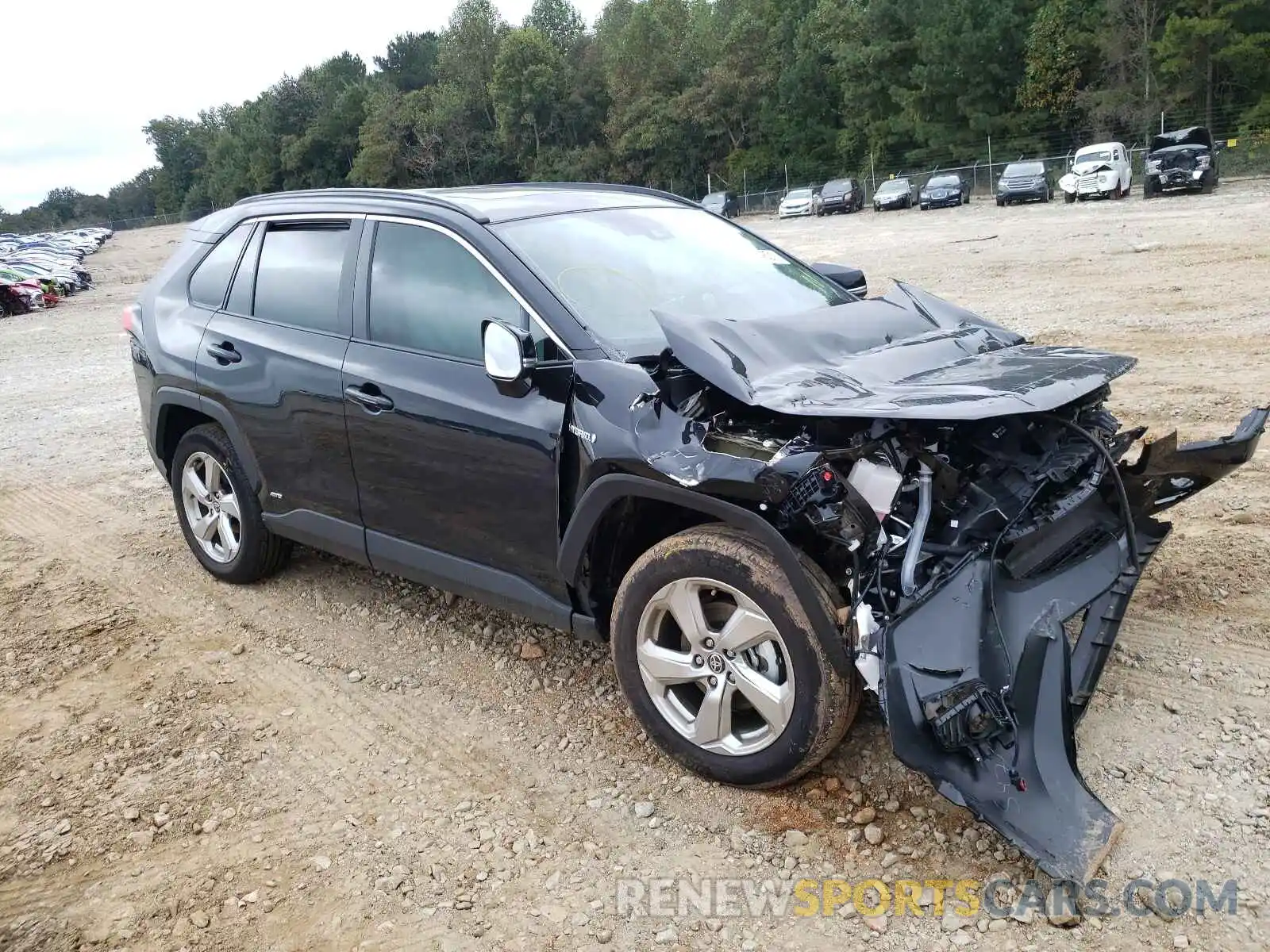 1 Photograph of a damaged car 2T3B6RFV3MW016953 TOYOTA RAV4 2021