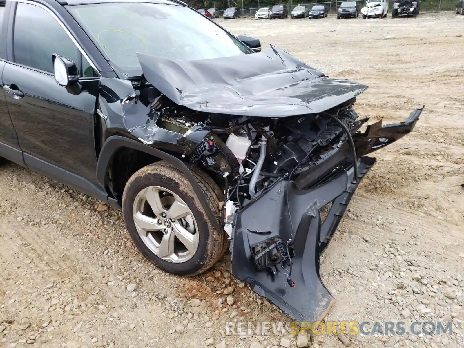 9 Photograph of a damaged car 2T3B6RFV3MW016953 TOYOTA RAV4 2021