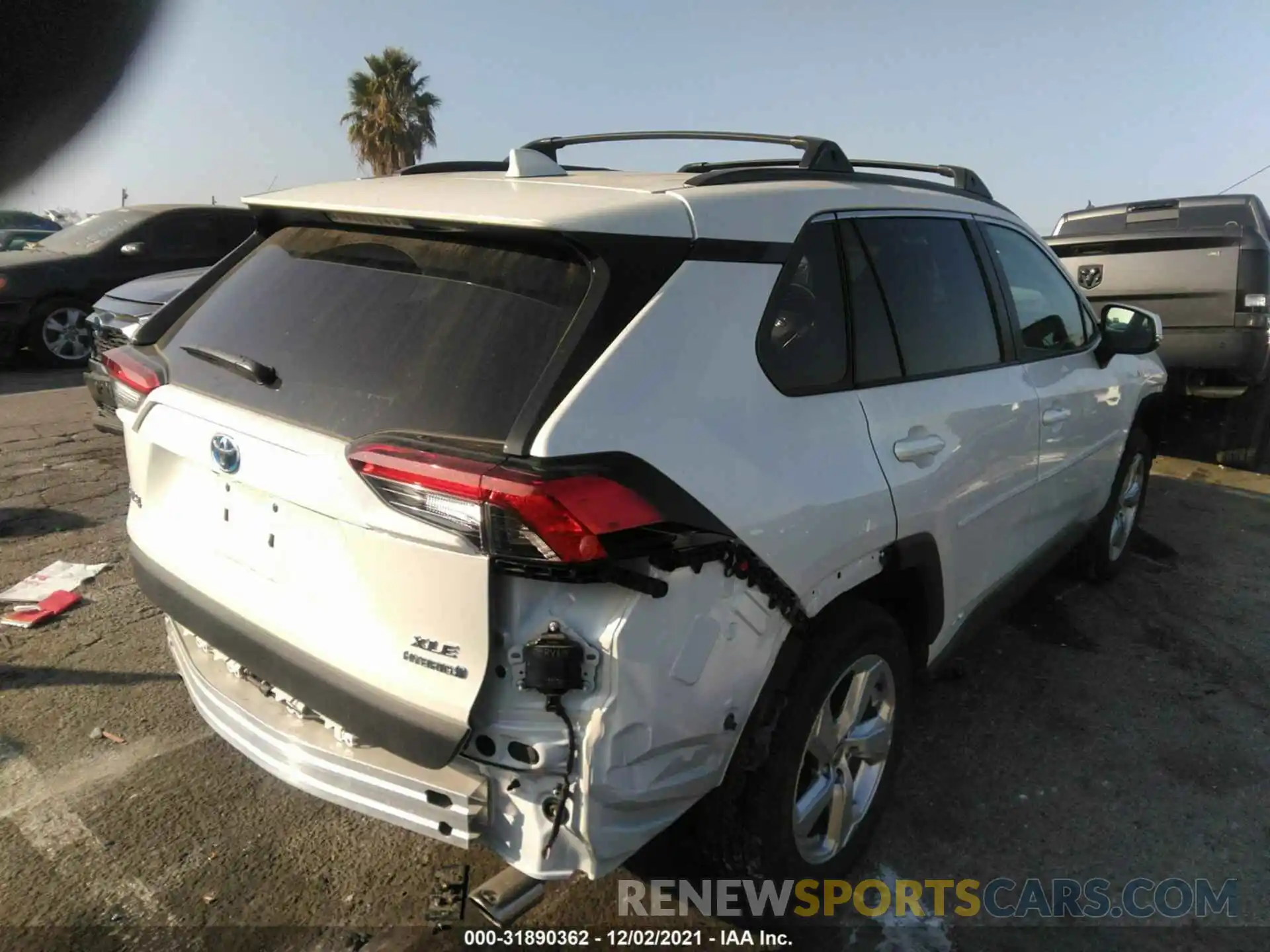 4 Photograph of a damaged car 2T3B6RFV4MW024060 TOYOTA RAV4 2021