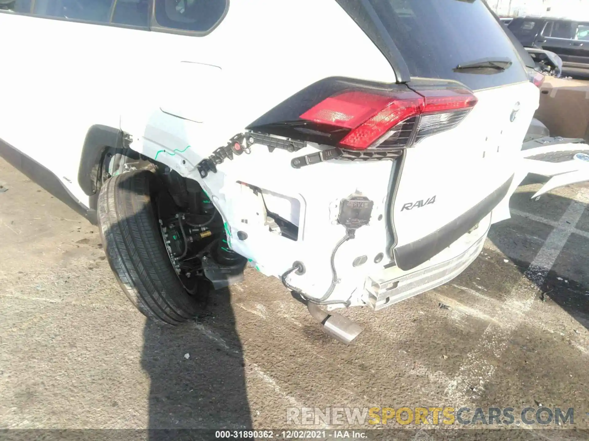 6 Photograph of a damaged car 2T3B6RFV4MW024060 TOYOTA RAV4 2021