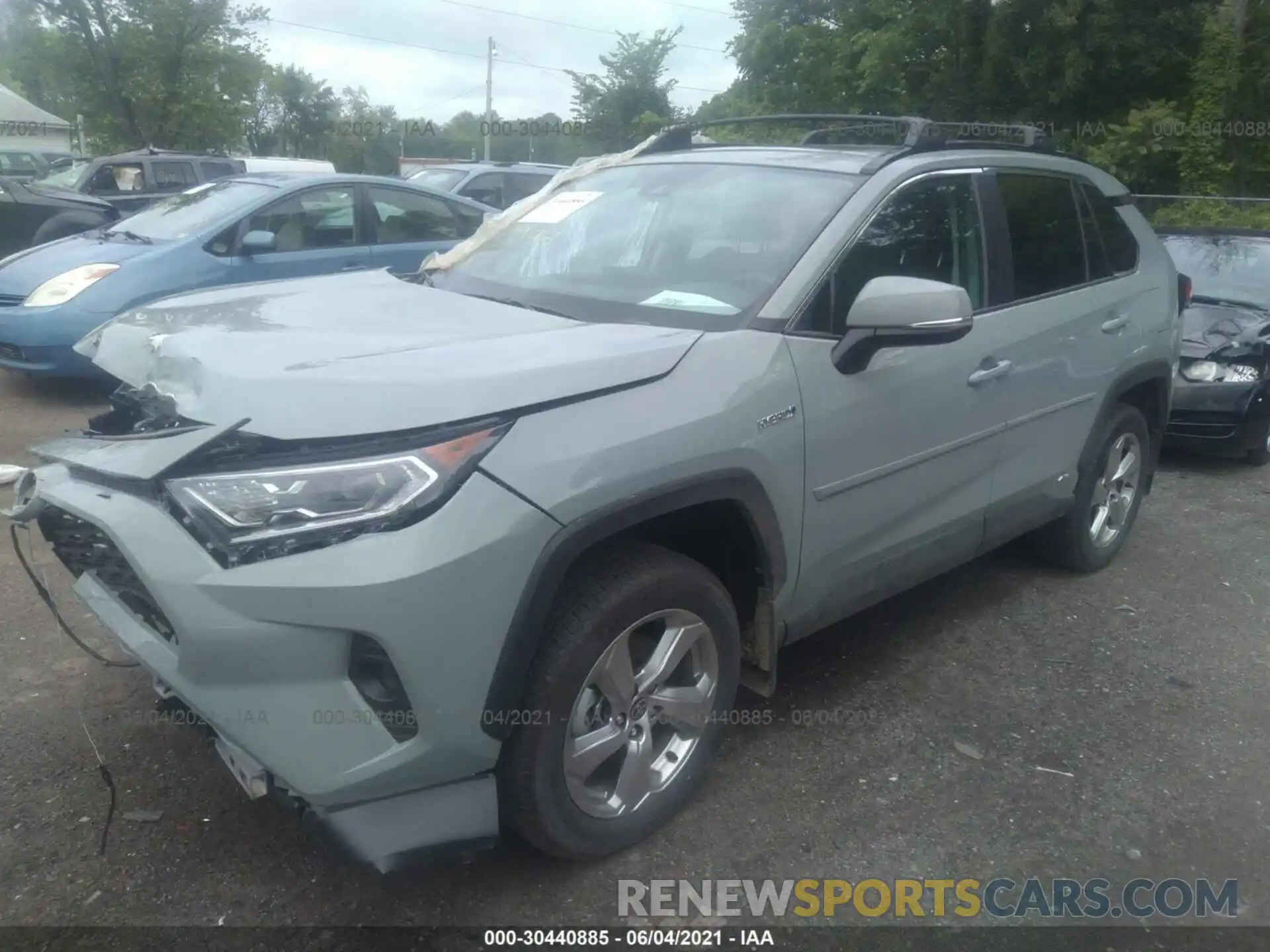 2 Photograph of a damaged car 2T3B6RFV5MW015836 TOYOTA RAV4 2021