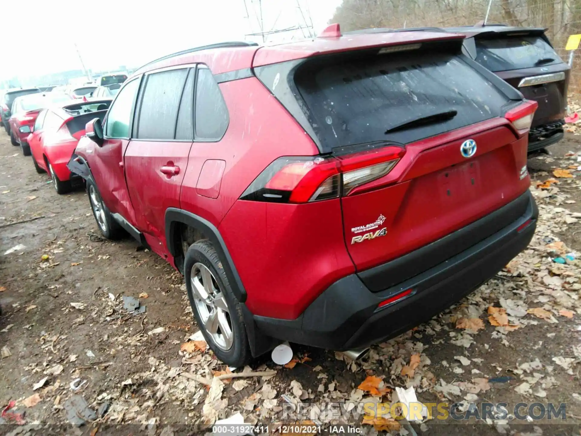 3 Photograph of a damaged car 2T3B6RFV5MW022902 TOYOTA RAV4 2021