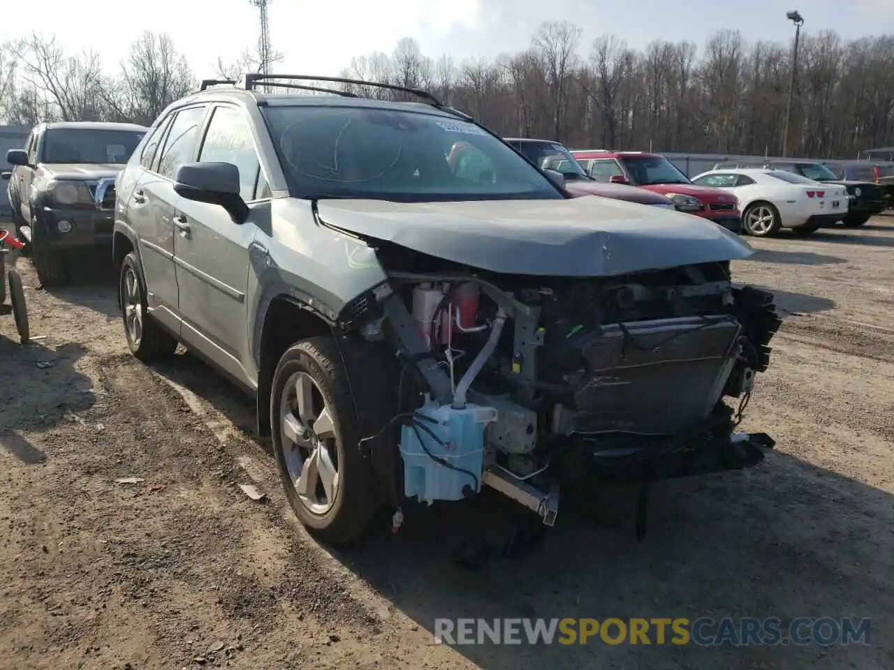 1 Photograph of a damaged car 2T3B6RFV9MW024779 TOYOTA RAV4 2021