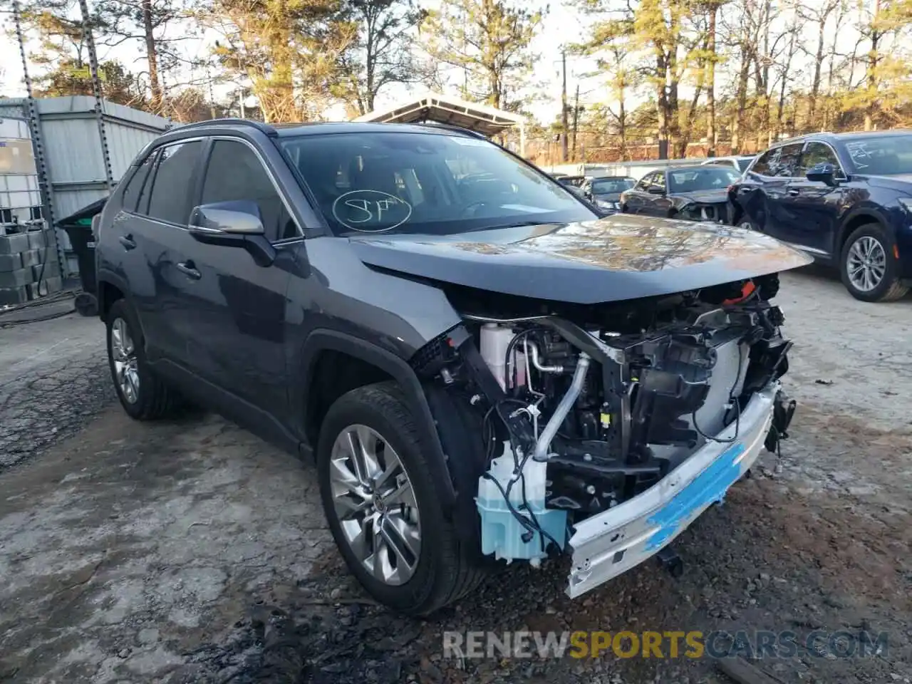 1 Photograph of a damaged car 2T3C1RFV0MC155815 TOYOTA RAV4 2021