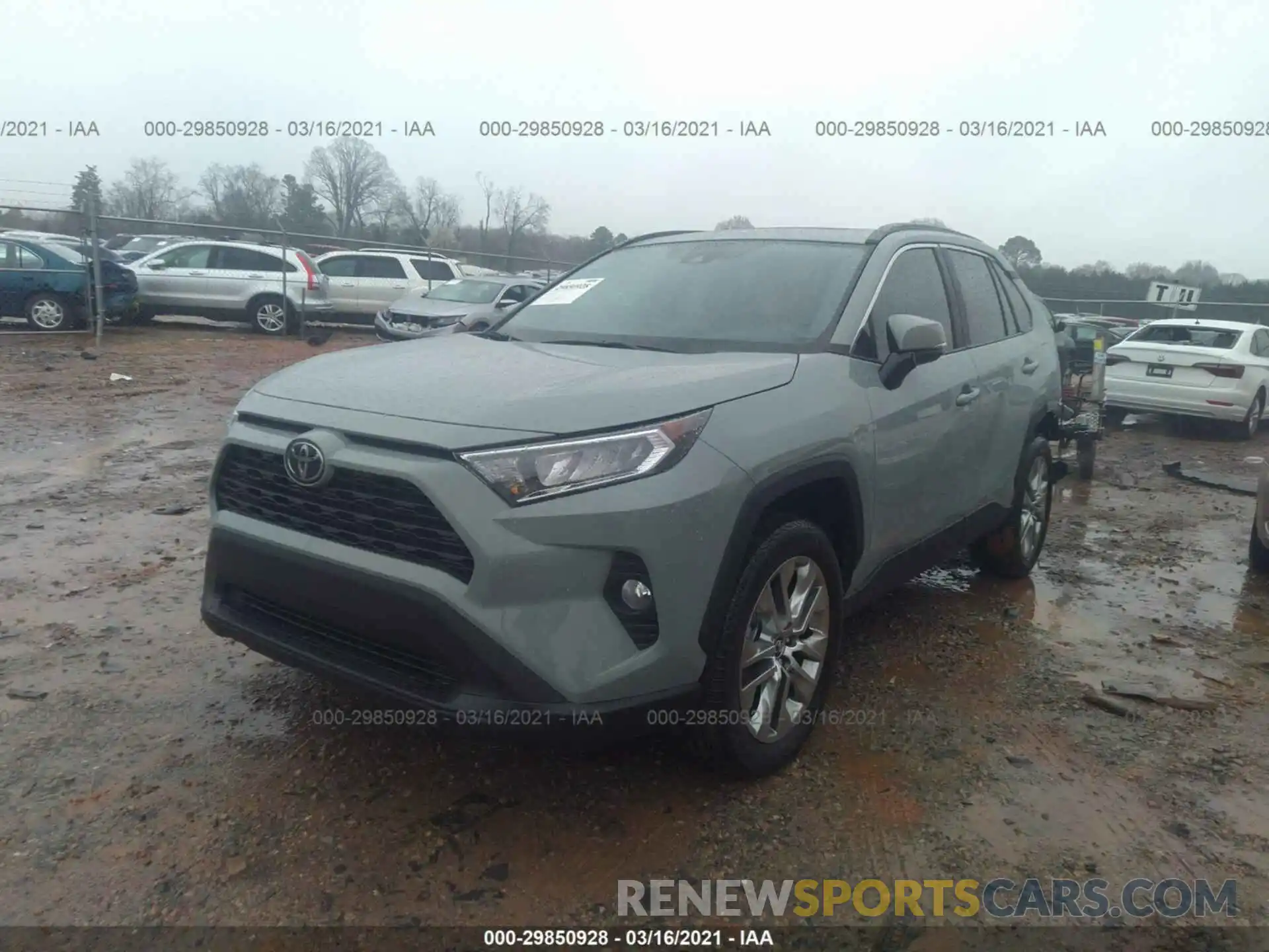 2 Фотография поврежденного автомобиля 2T3C1RFV1MC087587 TOYOTA RAV4 2021