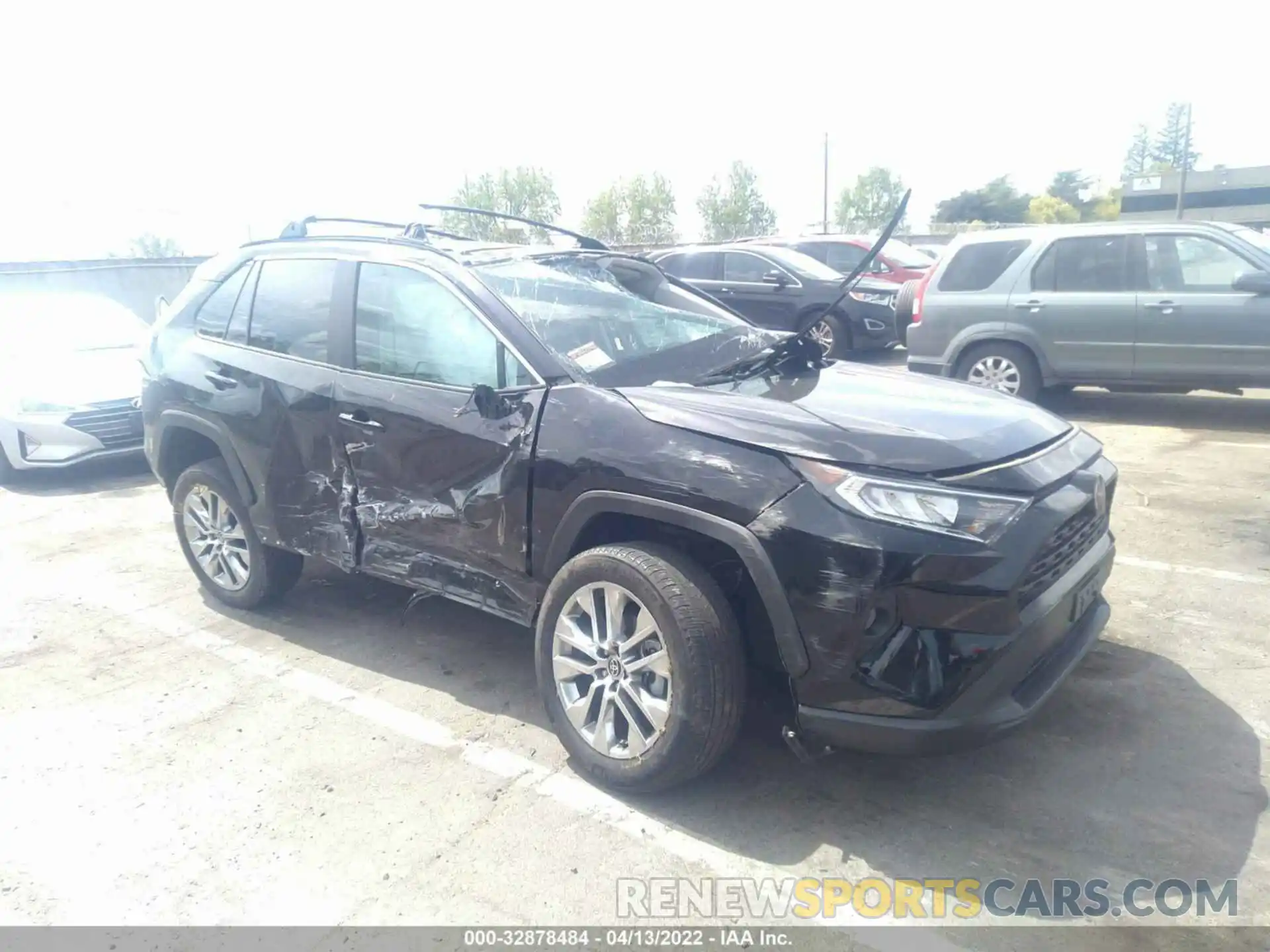 1 Фотография поврежденного автомобиля 2T3C1RFV1MC114125 TOYOTA RAV4 2021