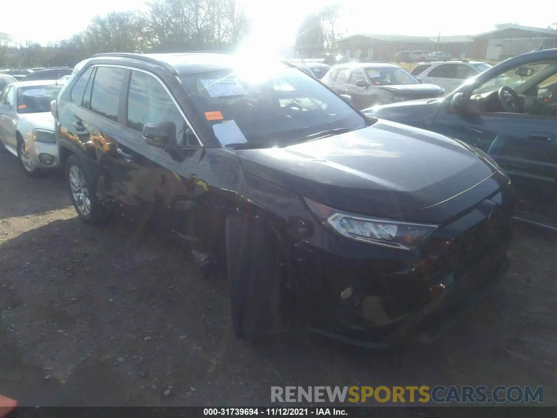 1 Фотография поврежденного автомобиля 2T3C1RFV1MC146606 TOYOTA RAV4 2021