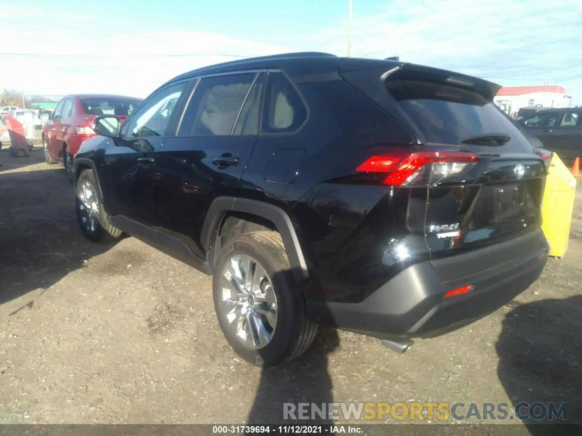 3 Photograph of a damaged car 2T3C1RFV1MC146606 TOYOTA RAV4 2021