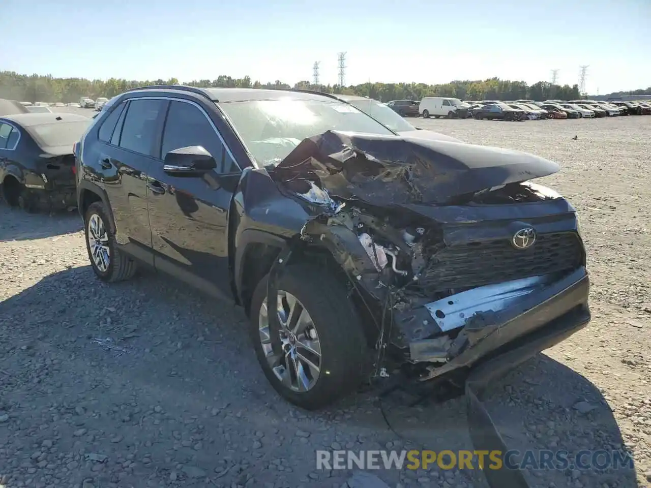 1 Photograph of a damaged car 2T3C1RFV1MC159761 TOYOTA RAV4 2021