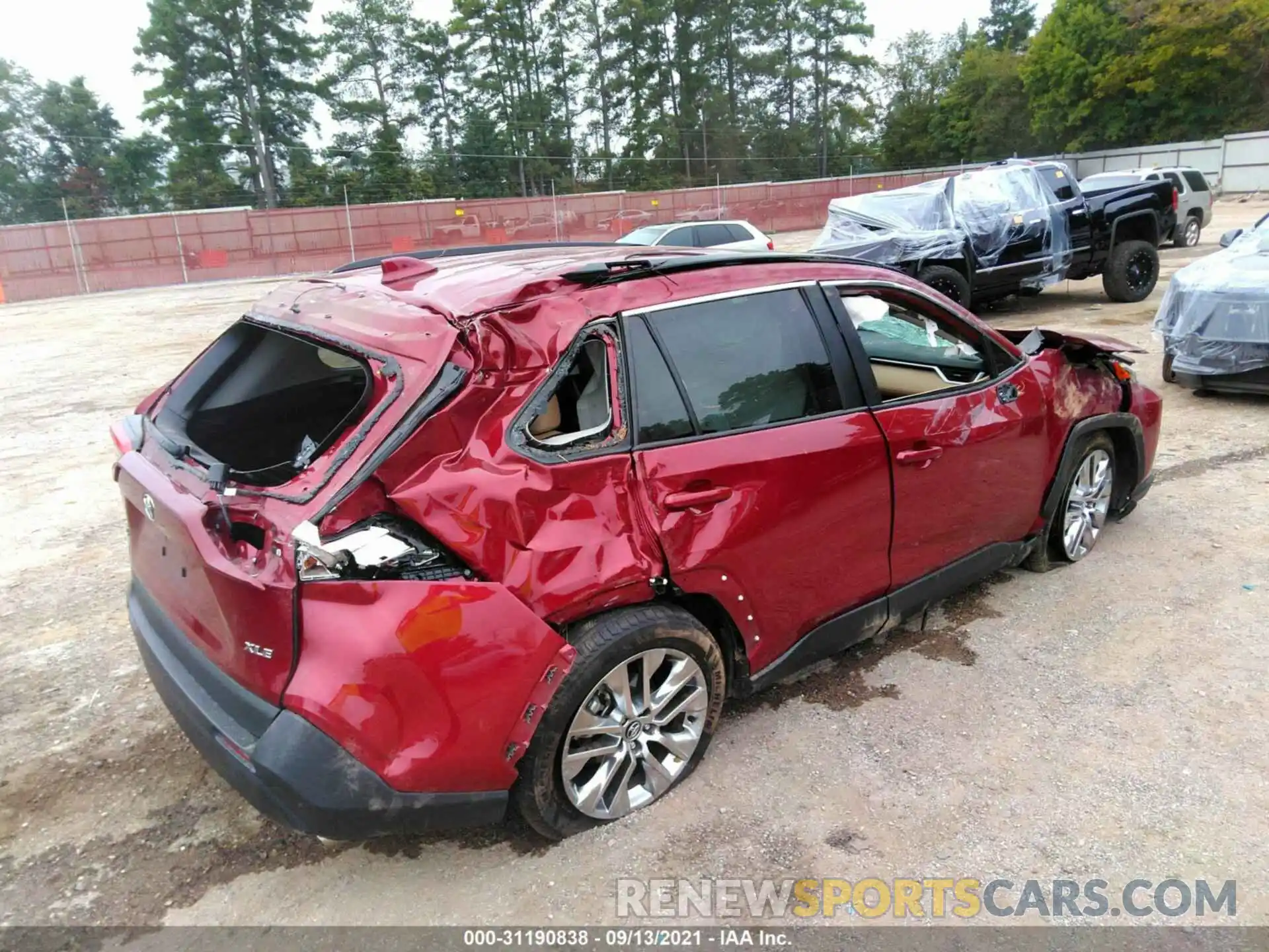 4 Photograph of a damaged car 2T3C1RFV1MW108999 TOYOTA RAV4 2021