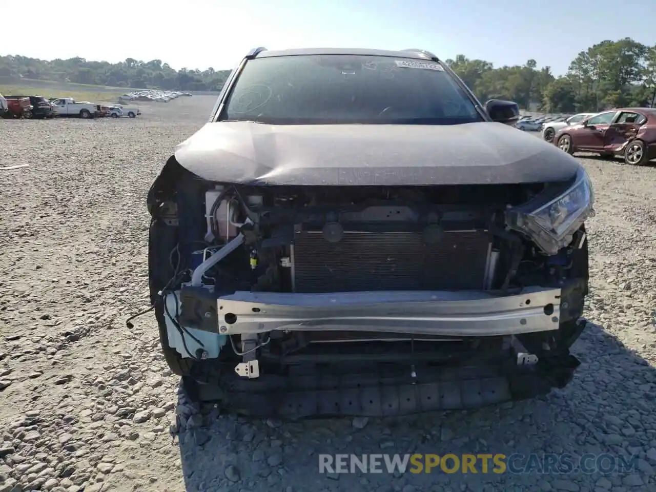 9 Photograph of a damaged car 2T3C1RFV1MW130520 TOYOTA RAV4 2021