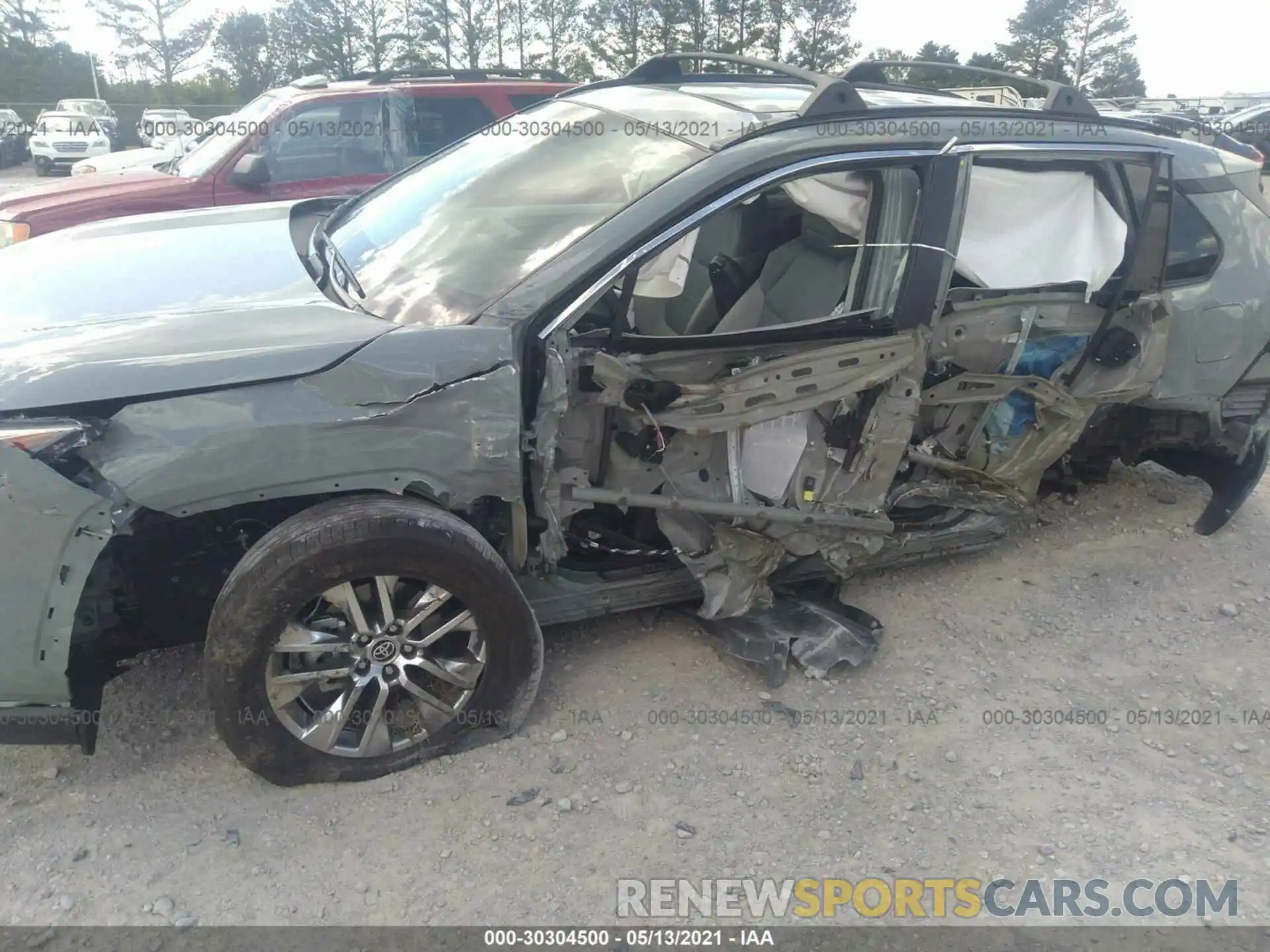 6 Photograph of a damaged car 2T3C1RFV1MW134213 TOYOTA RAV4 2021