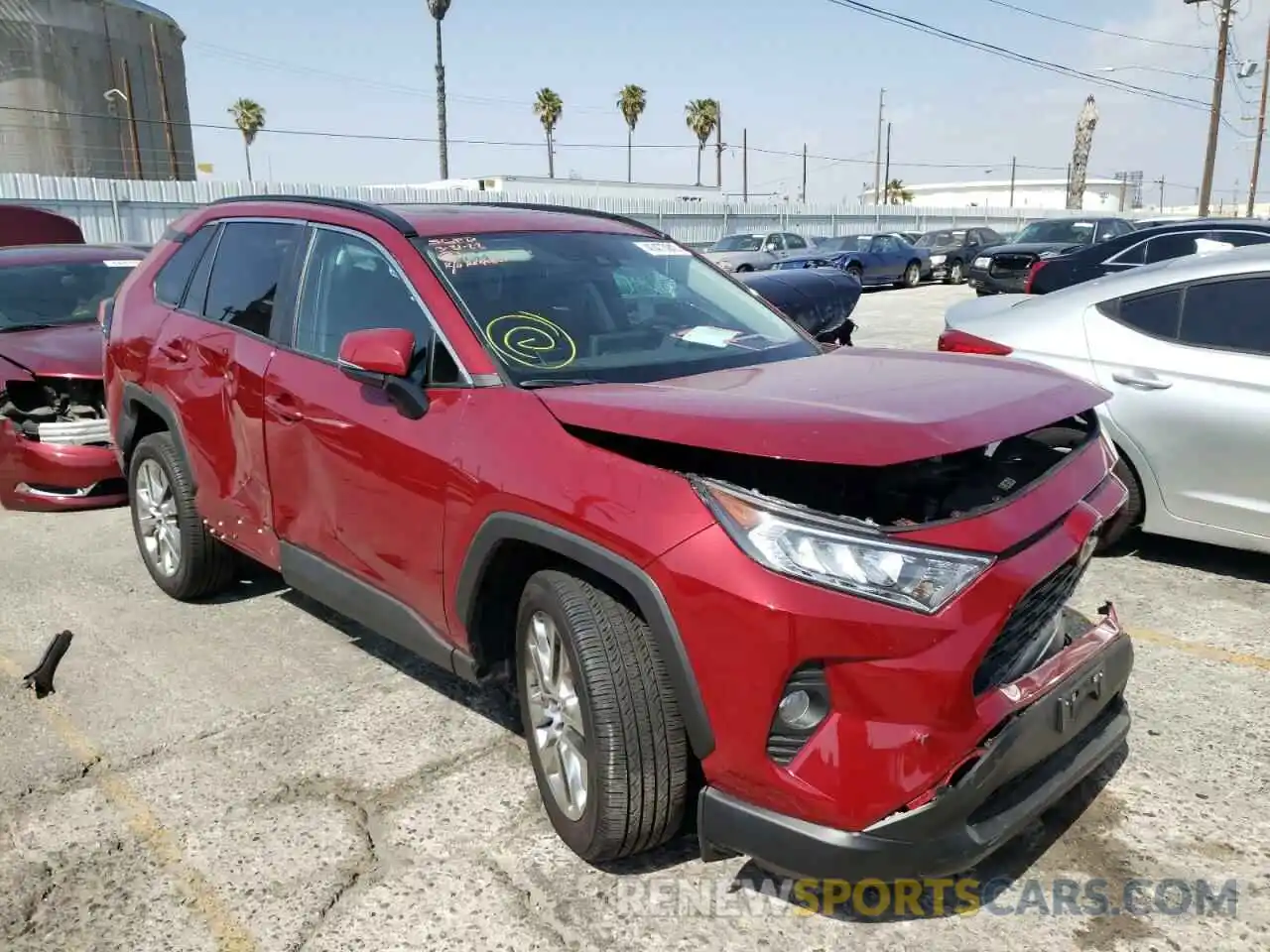 1 Photograph of a damaged car 2T3C1RFV1MW183279 TOYOTA RAV4 2021