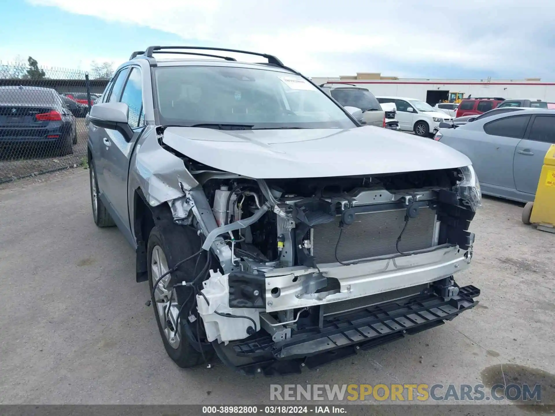 6 Photograph of a damaged car 2T3C1RFV2MC086514 TOYOTA RAV4 2021