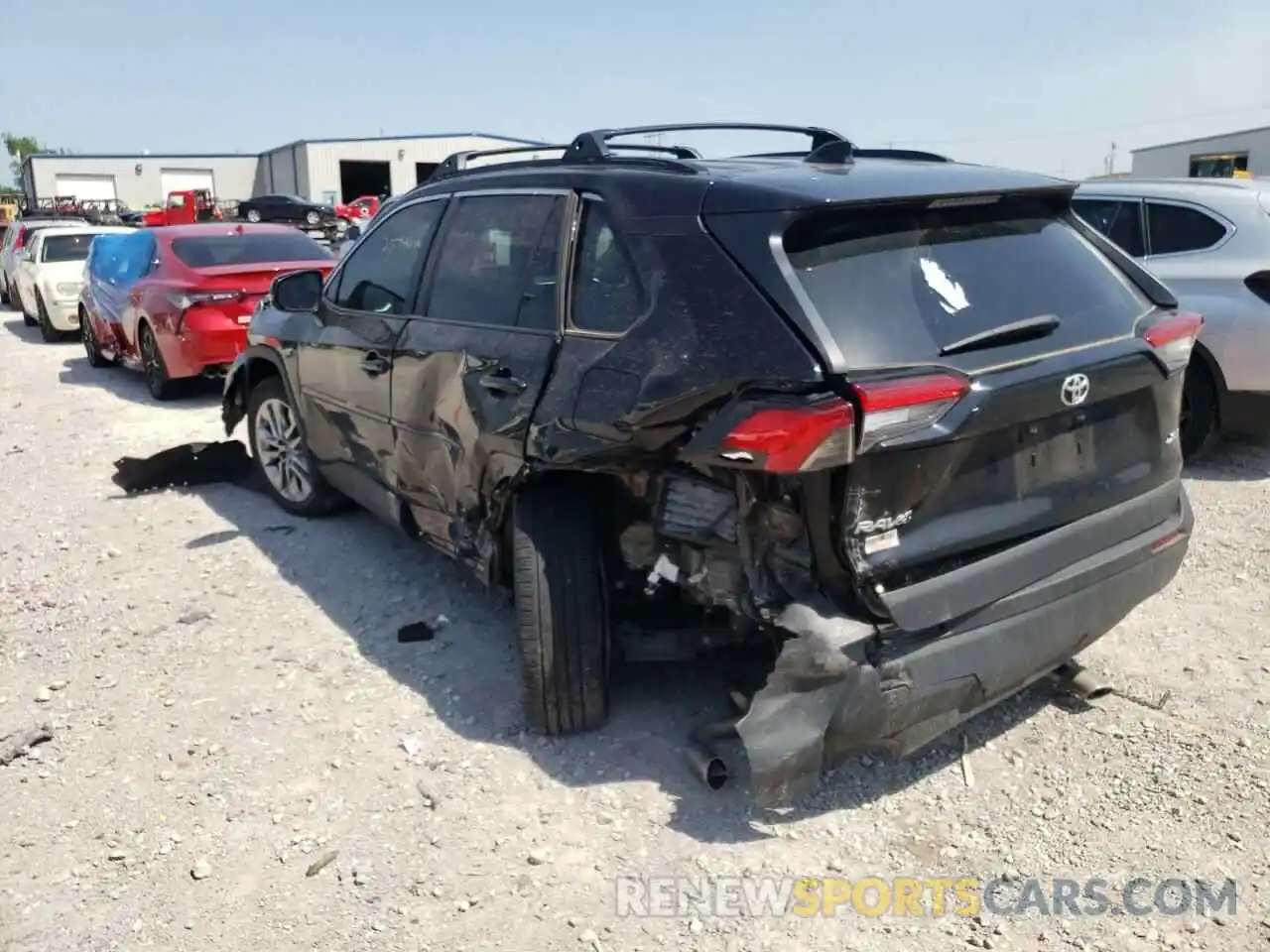 3 Photograph of a damaged car 2T3C1RFV2MC104817 TOYOTA RAV4 2021