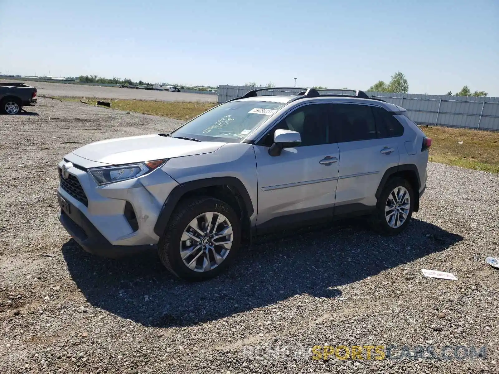 2 Photograph of a damaged car 2T3C1RFV2MC142418 TOYOTA RAV4 2021