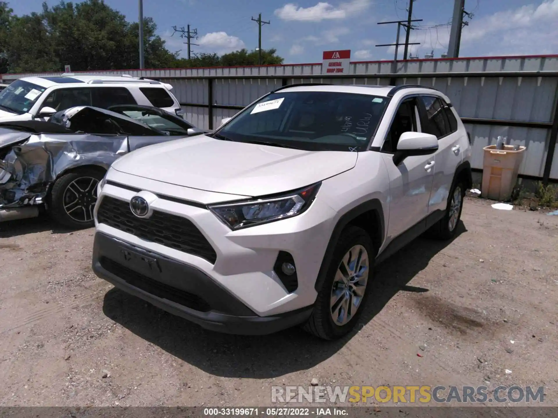 2 Photograph of a damaged car 2T3C1RFV2MW111586 TOYOTA RAV4 2021