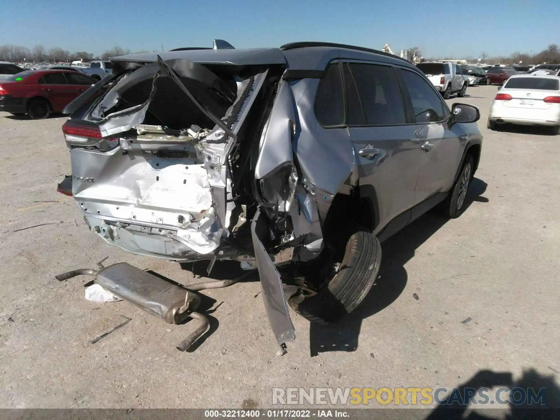 4 Photograph of a damaged car 2T3C1RFV3MC144517 TOYOTA RAV4 2021