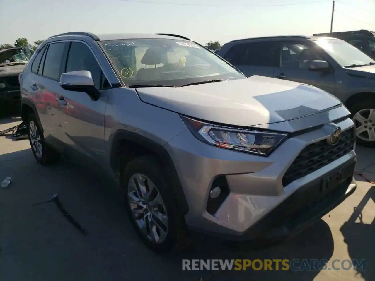 1 Photograph of a damaged car 2T3C1RFV3MC144534 TOYOTA RAV4 2021