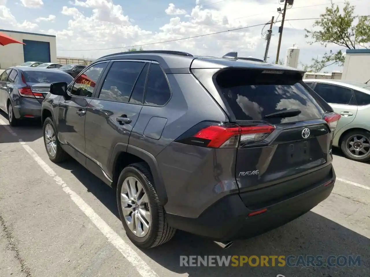 3 Photograph of a damaged car 2T3C1RFV3MC158997 TOYOTA RAV4 2021