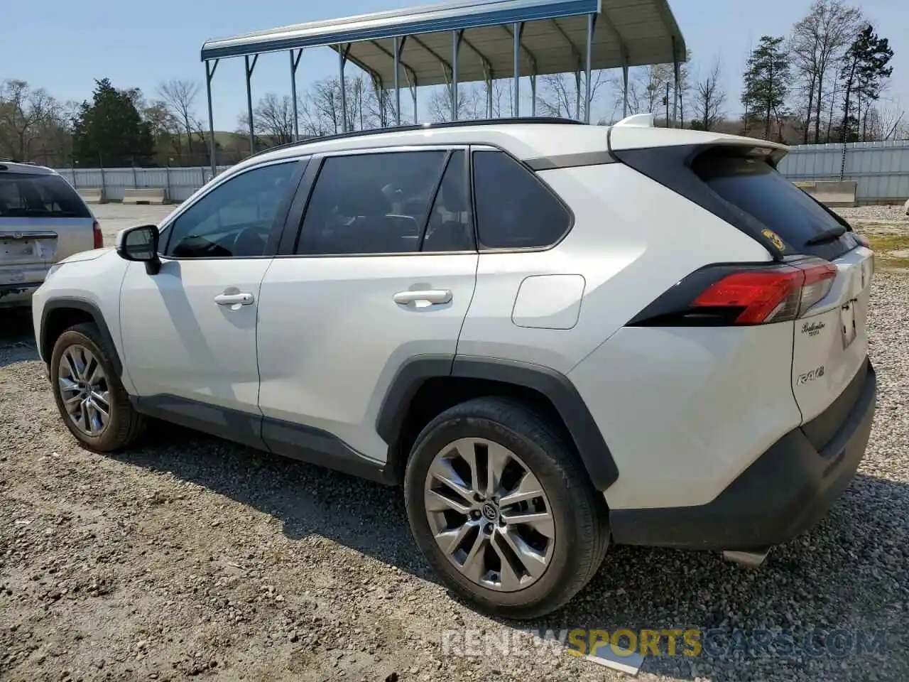 2 Photograph of a damaged car 2T3C1RFV3MW109619 TOYOTA RAV4 2021