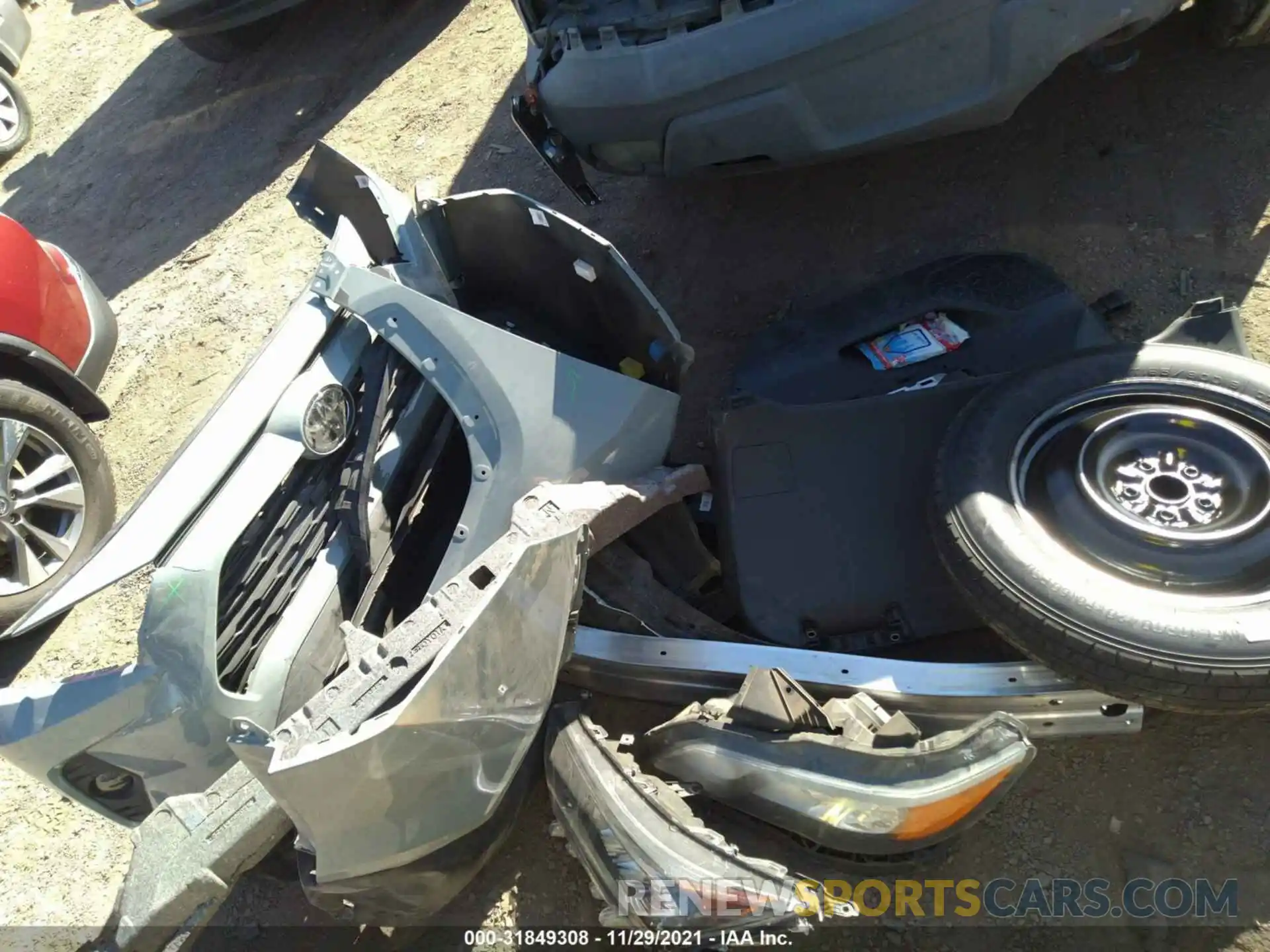 12 Photograph of a damaged car 2T3C1RFV3MW136657 TOYOTA RAV4 2021