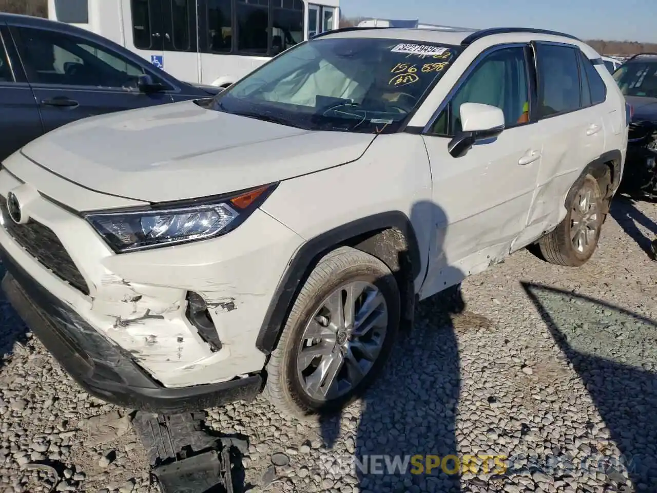 9 Photograph of a damaged car 2T3C1RFV3MW156858 TOYOTA RAV4 2021